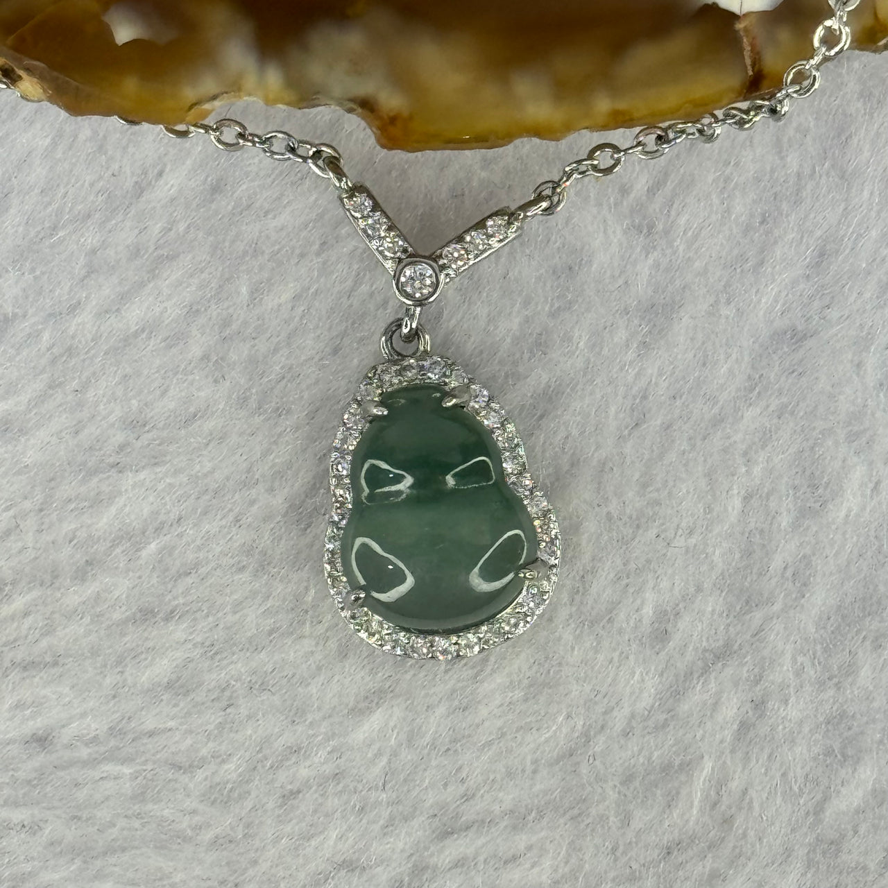 Type A Icy Blueish Green Jadeite Hulu Pendent in S925 Sliver Necklace 3.19g 11.1 by 8.2 by 2.5mm