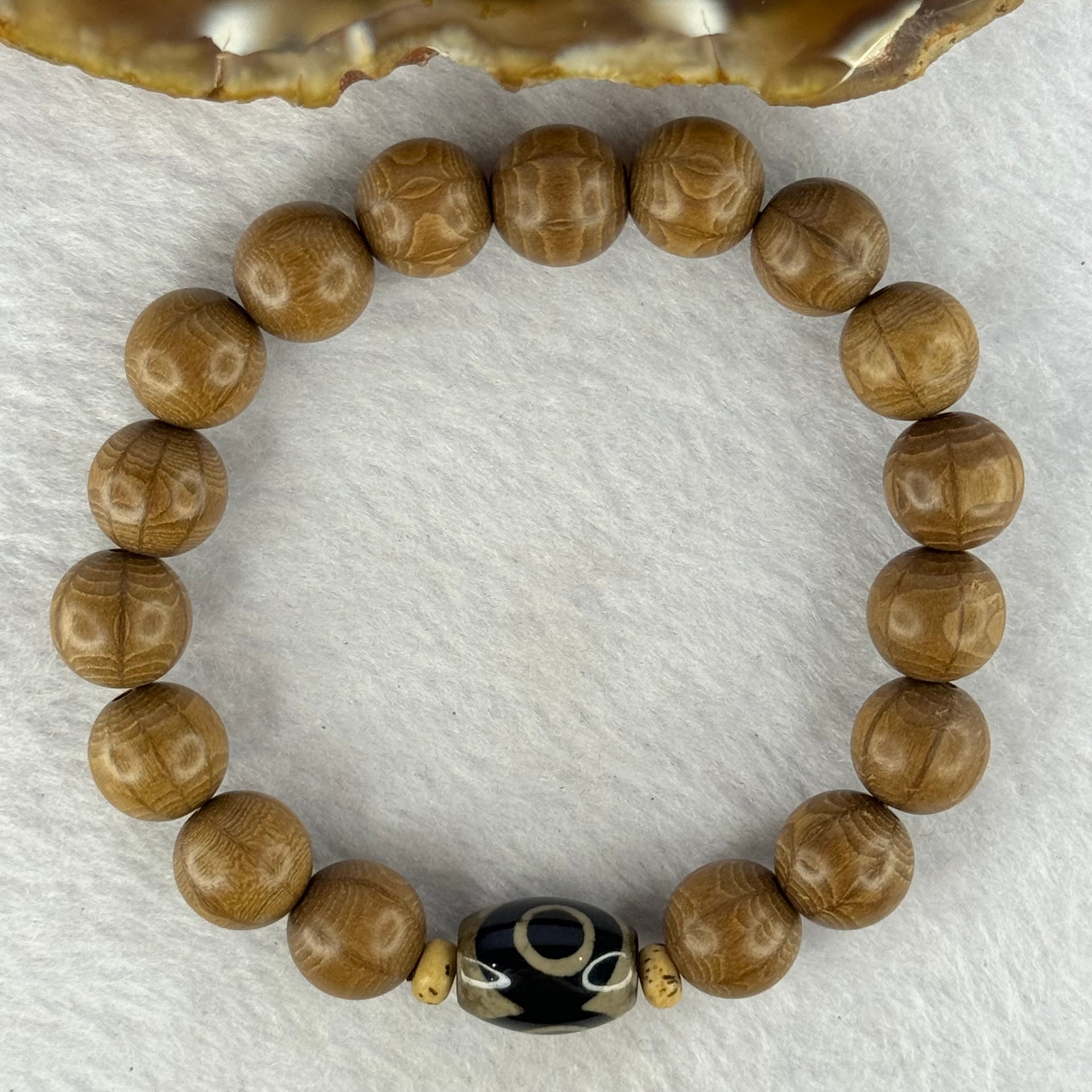 Natural Six Way Wooden Bead With 3 Eyes Dzi Bead Tian Zhu Beads Bracelets 天然六道木带三眼天珠手链 11.34g 16cm 10.5mm 17 Beads/ 13.7 by 10.4mm 1 Bead - Huangs Jadeite and Jewelry Pte Ltd