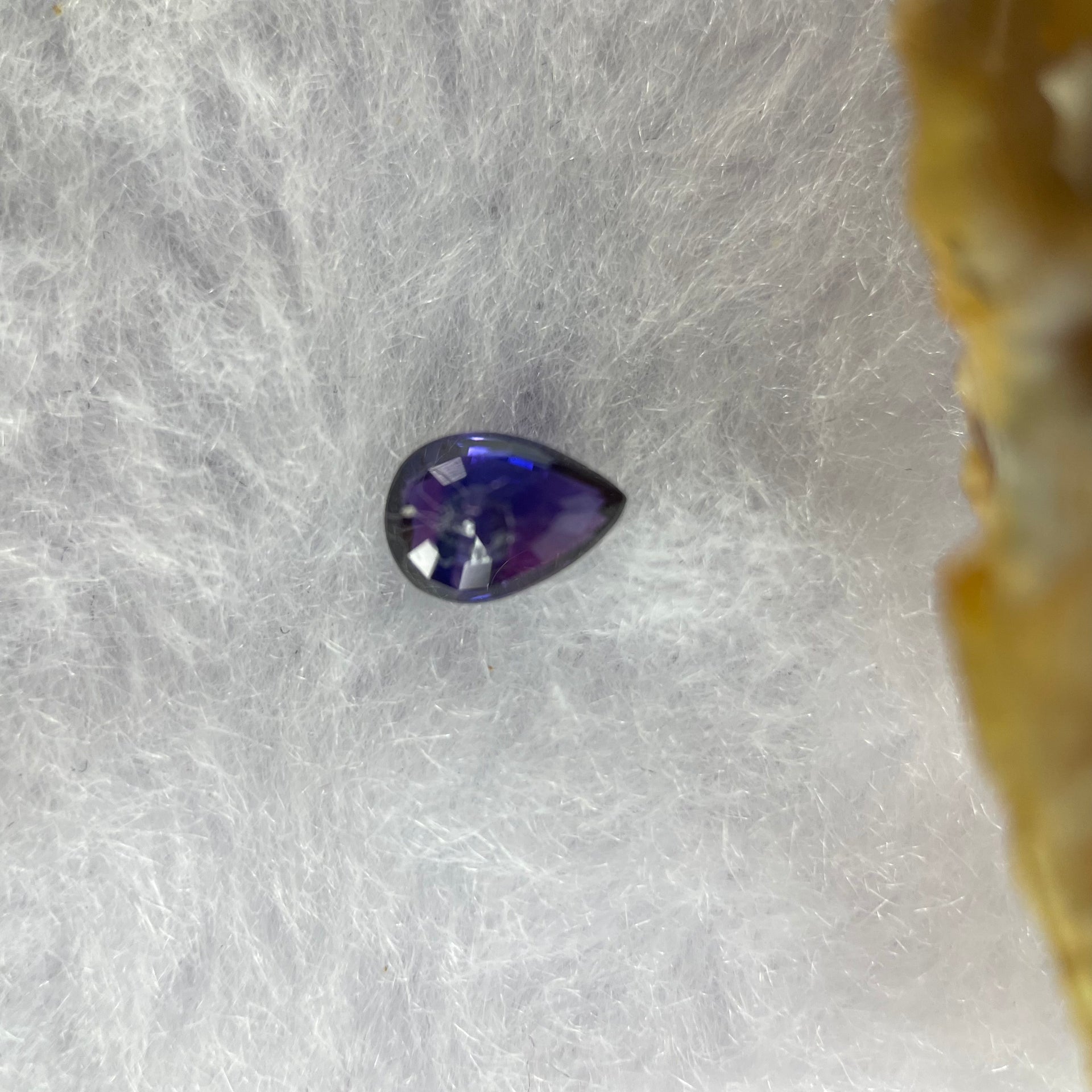 Natural Faceted Tear Drop Shape Blue Sapphire 0.85 ct 7.0 by 4.9 by 2.5mm - Huangs Jadeite and Jewelry Pte Ltd