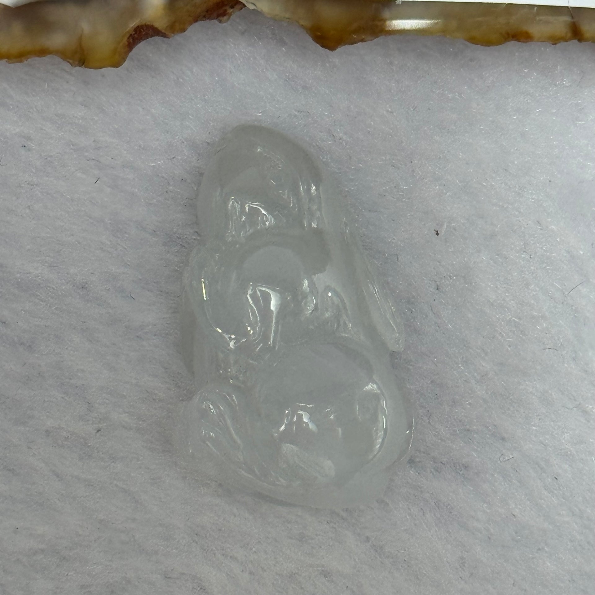 Type A Lavender Jadeite Rabbit Display 6.86g 25.1 by 12.7 by 16.3mm - Huangs Jadeite and Jewelry Pte Ltd