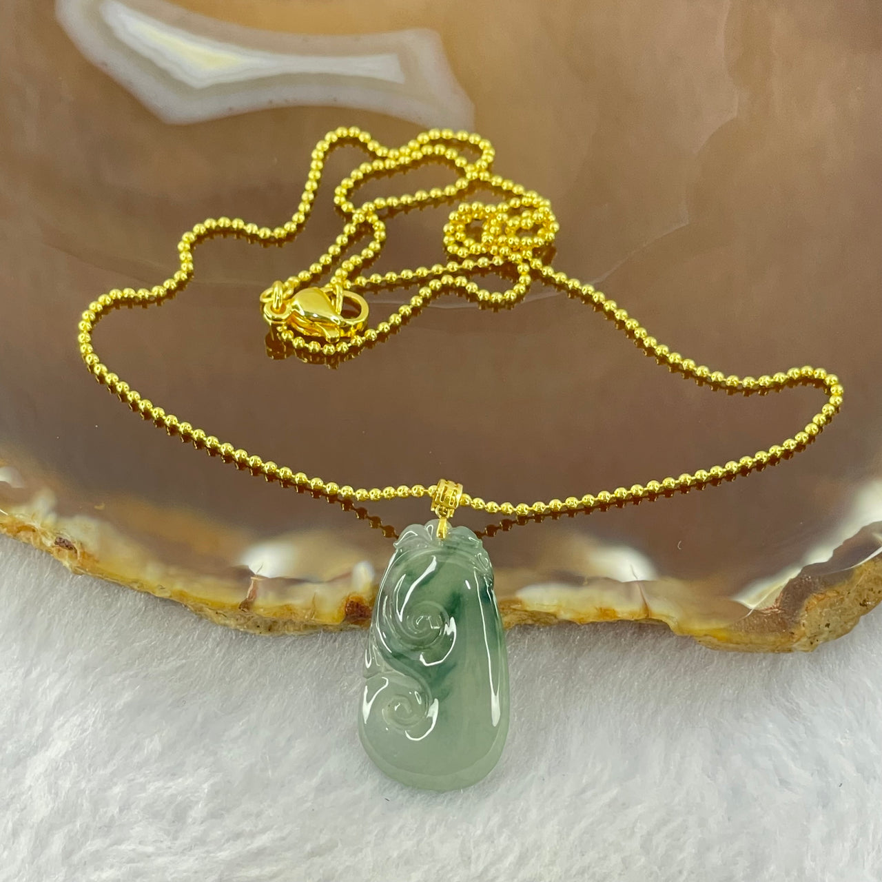 18K Yellow Gold Type A Icy Blueish Green Piao Hua Jadeite Ruyi Pendent 23.9 by 19.9 by 3.0mm in Gold Color Necklace 1.95g