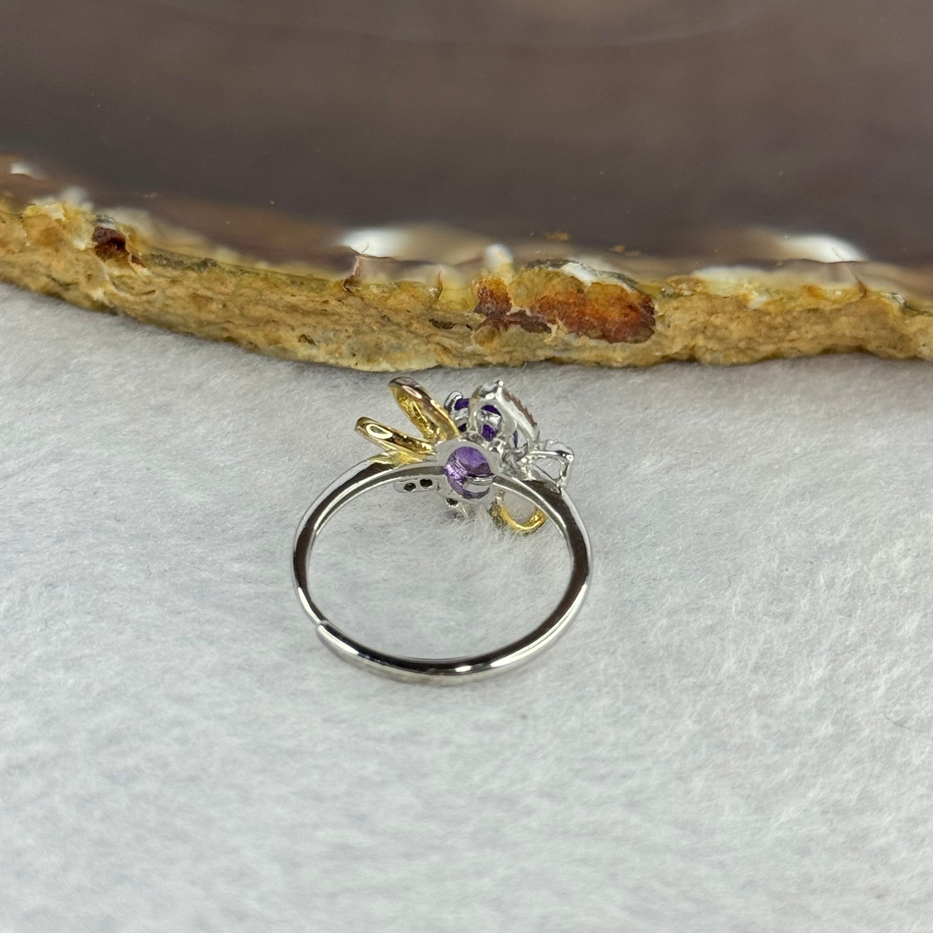 Natural Amethyst in 925 Sliver and Rose Gold Colour Ring 天然紫水晶925银戒指 (Adjustable Size) 2.05g 6.6 by 4.0 by 3.5mm - Huangs Jadeite and Jewelry Pte Ltd