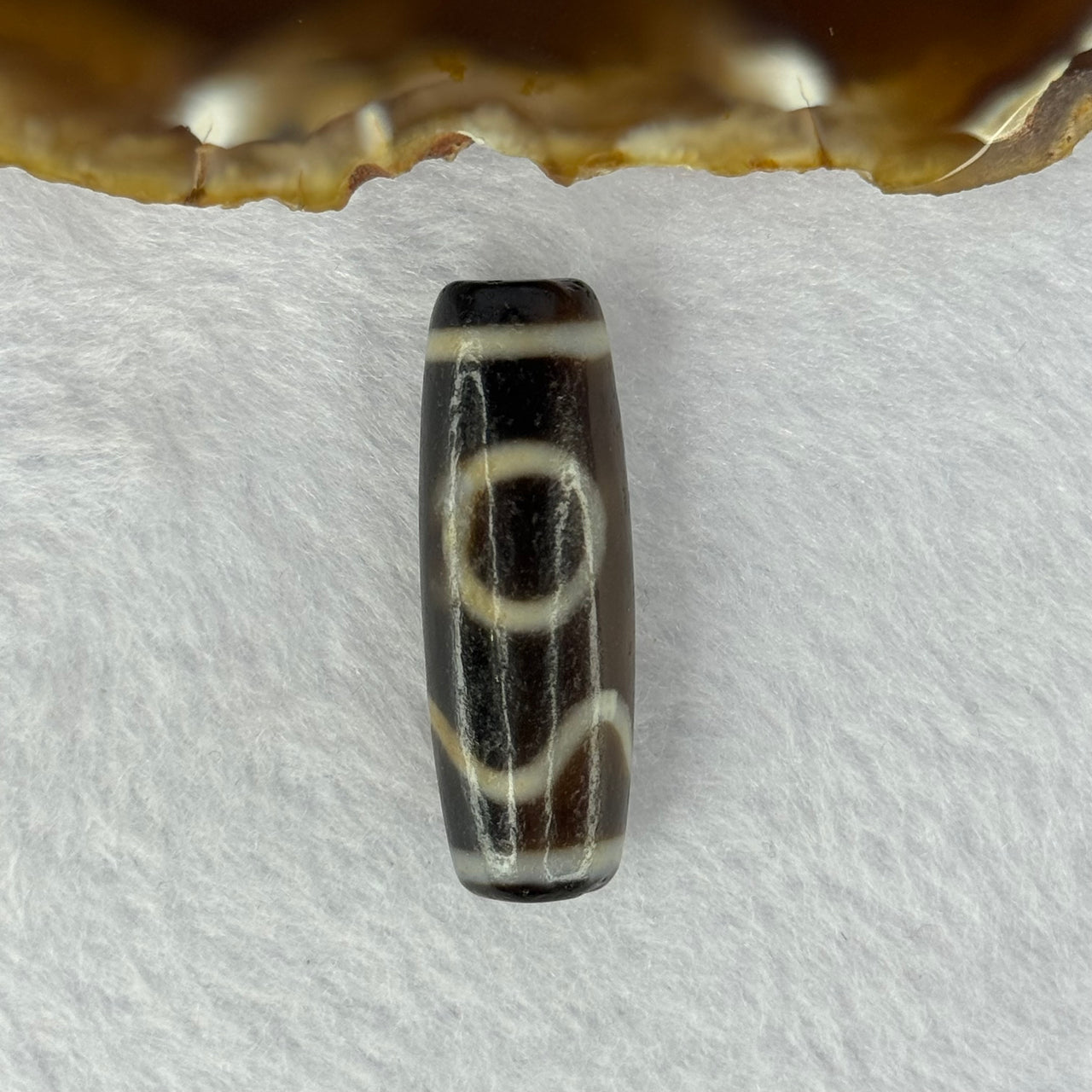 Natural Powerful Tibetan Old Oily Agate Sky Door Serenity 1 Eye Dzi Bead Heavenly Master (Tian Zhu) 一眼天诛 9.71g 36.5 by 12.8mm - Huangs Jadeite and Jewelry Pte Ltd