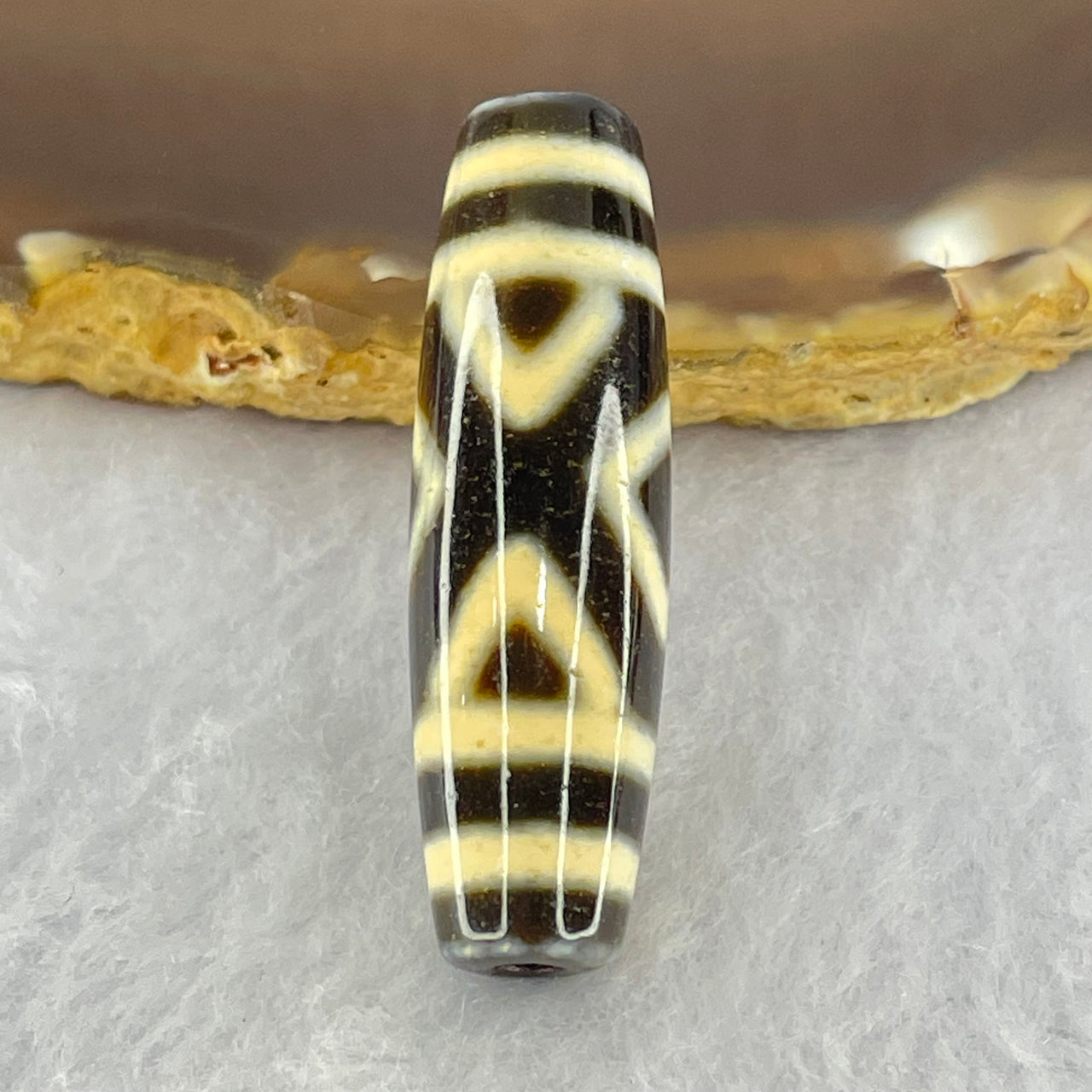 Natural Powerful Tibetan Old Oily Agate 2-Eye Vajra Dzi Bead Heavenly Master (Tian Zhu) 二眼天珠 7.36g 38.5 by 11.3mm