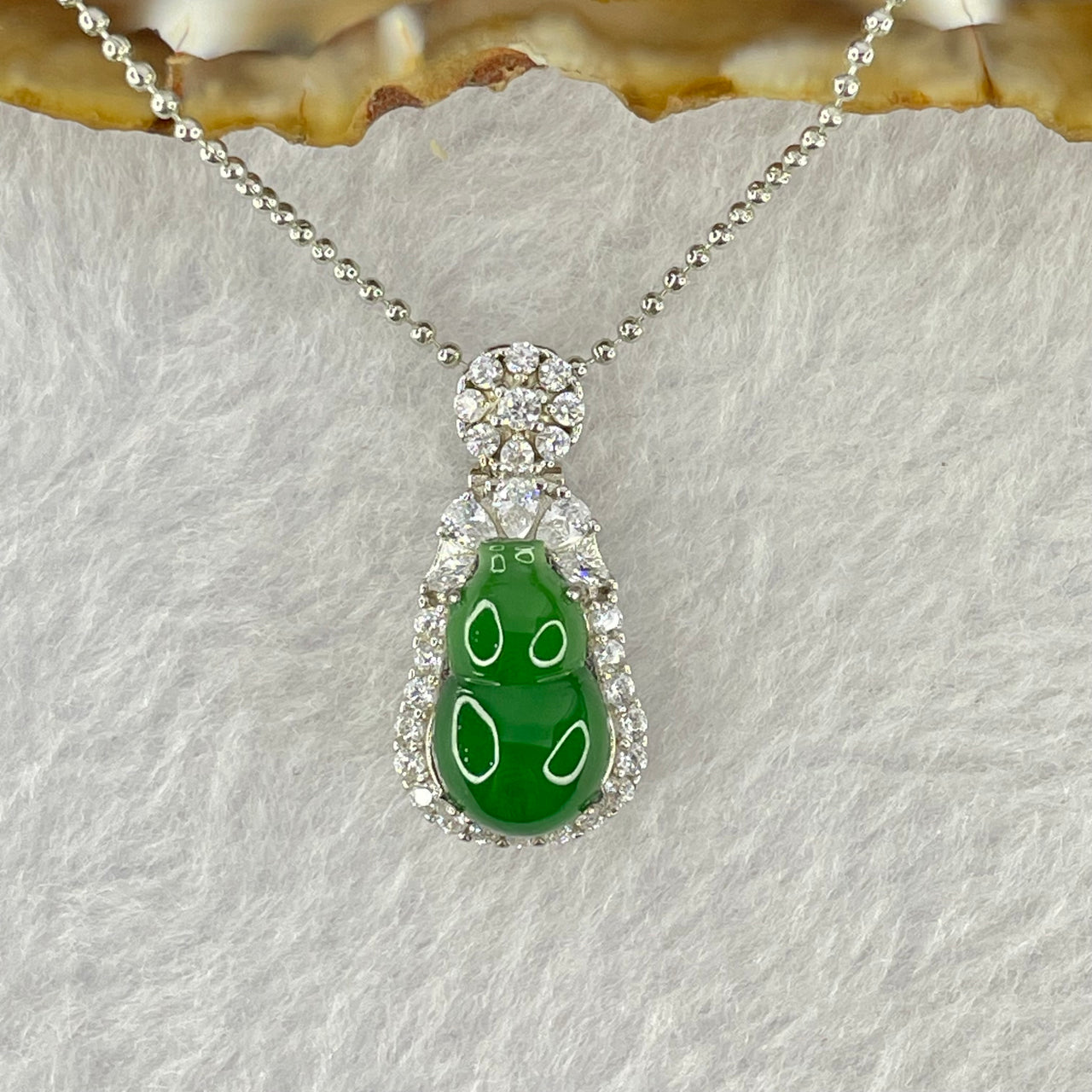 Type A Icy Green Jadeite Hulu 13.0 by 8.0 by 5.0mm Pendent with Crystals in S925 Sliver Necklace 3.40g