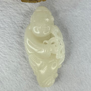 Natural White Nephrite Benefactor Display Hand play 92.43g 83.8 by 40.6 by 22.4mm - Huangs Jadeite and Jewelry Pte Ltd