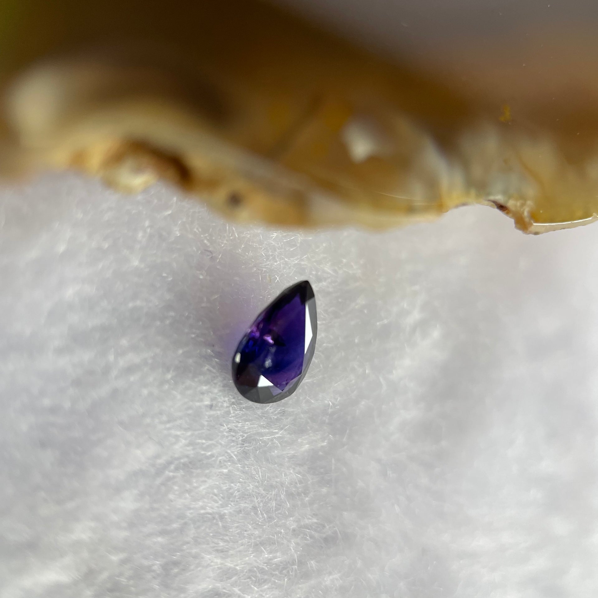 Natural Faceted Tear Drop Shape Blue Sapphire 0.85 ct 7.0 by 4.9 by 2.5mm - Huangs Jadeite and Jewelry Pte Ltd