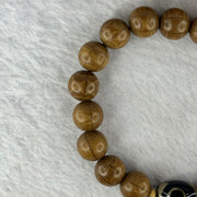 Natural Six Way Wooden Bead With 3 Eyes Dzi Bead Tian Zhu Beads Bracelets 天然六道木带三眼天珠手链 11.34g 16cm 10.5mm 17 Beads/ 13.7 by 10.4mm 1 Bead - Huangs Jadeite and Jewelry Pte Ltd