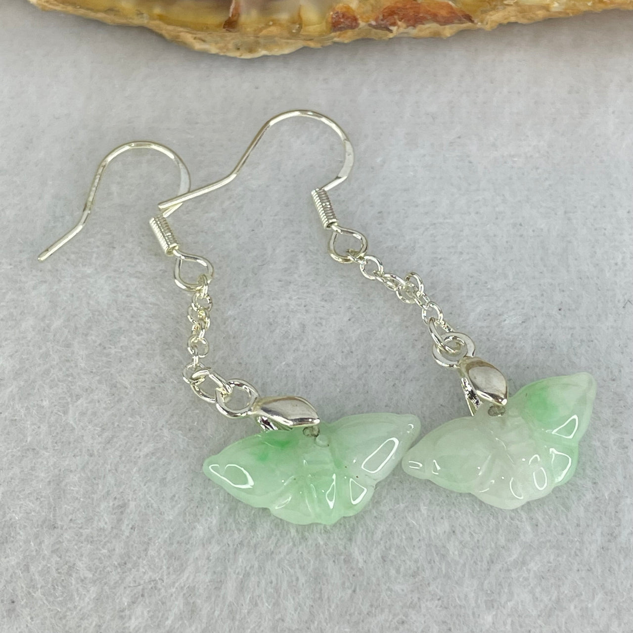 Type A Light Green Jadeite Butterfly in S925 Sliver Earrings 2.51g 17.8 by 9.7 by 3.3mm