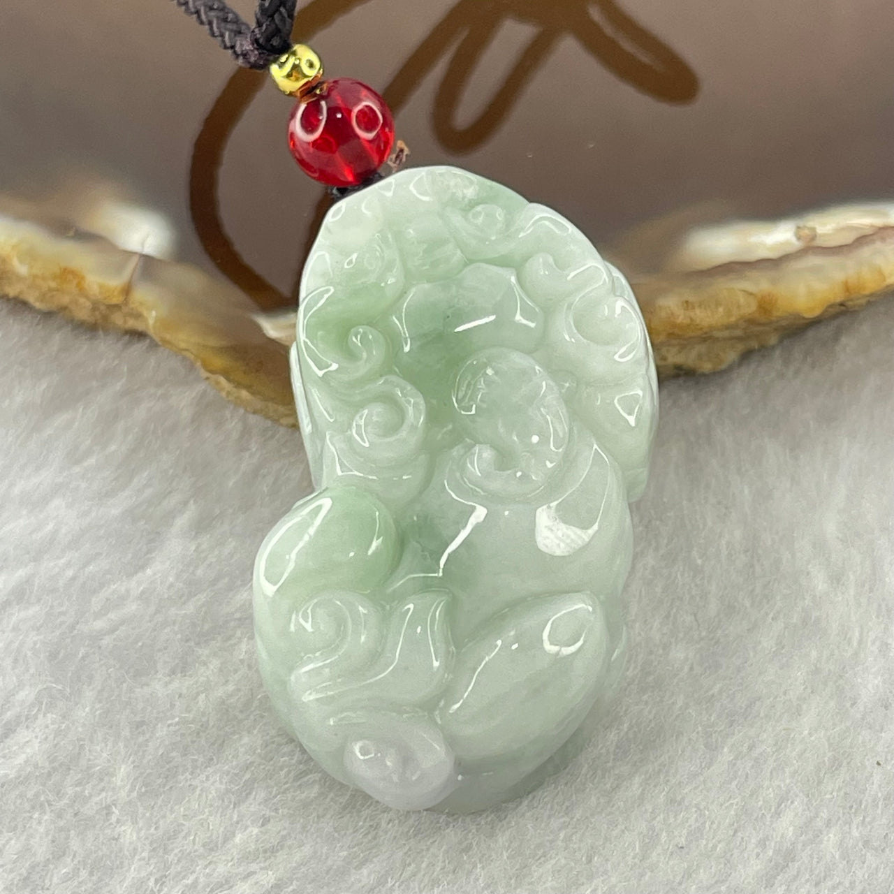 Type A Green Jadeite Pixiu Pendant Necklace 47.98g 36.2 by 20.7 by 12.2mm