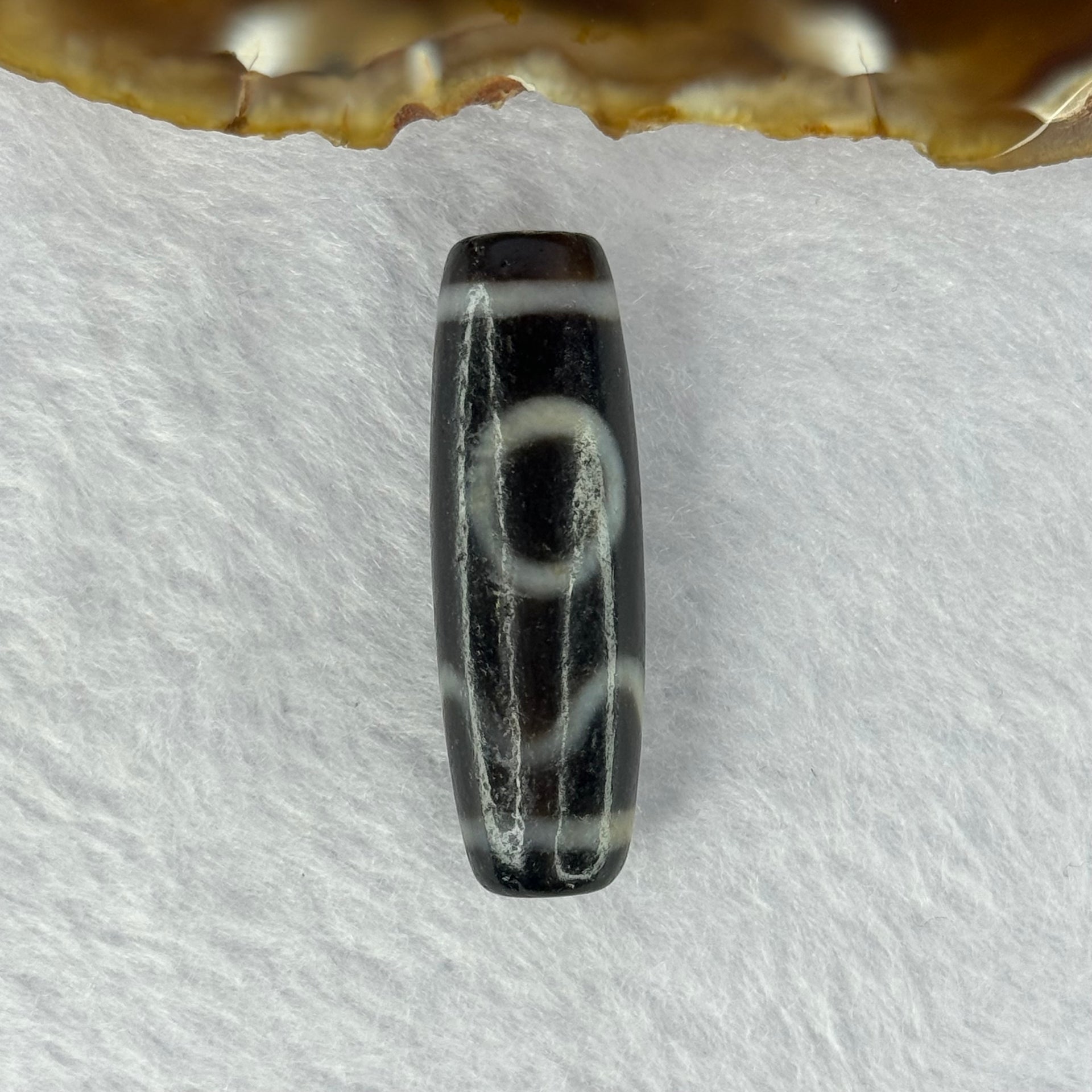 Natural Powerful Tibetan Old Oily Agate Sky Door Serenity 1 Eye Dzi Bead Heavenly Master (Tian Zhu) 一眼天诛 9.49g 43.3 by 17.5mm - Huangs Jadeite and Jewelry Pte Ltd