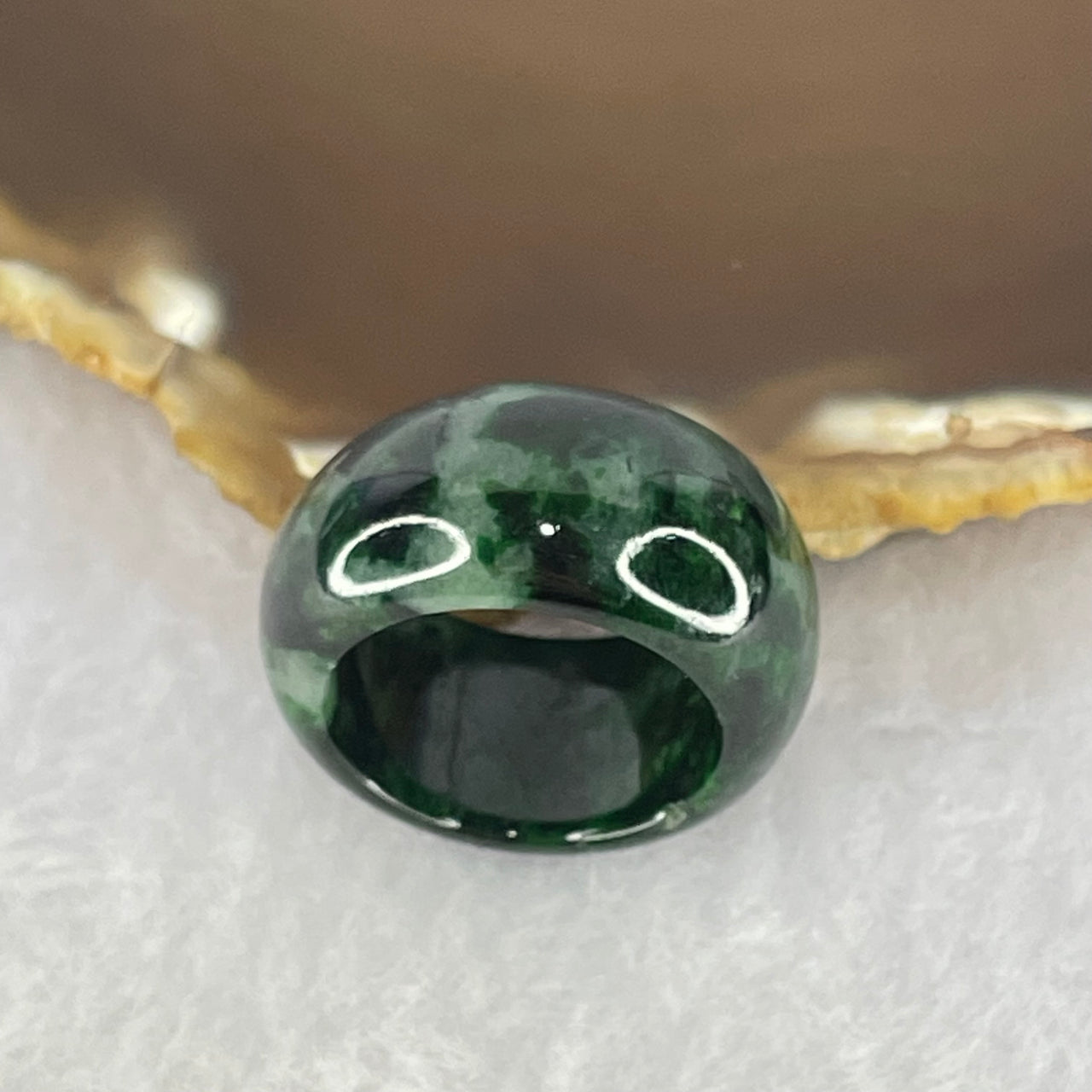 Opaque Type A Old Mine Spicy Green Jadeite Ring 9.56g 12.6 by 4.5mm US8 HK17.8