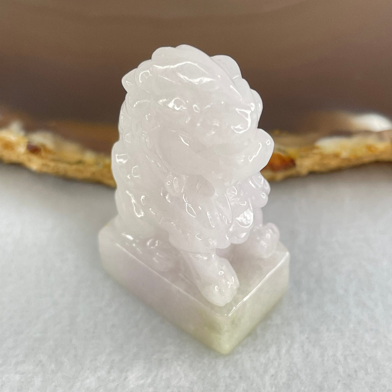 Type A Faint Lavender Jadeite Fu Dog Seal Display 25.66g 40.4 by 23.5 by 14.7mm