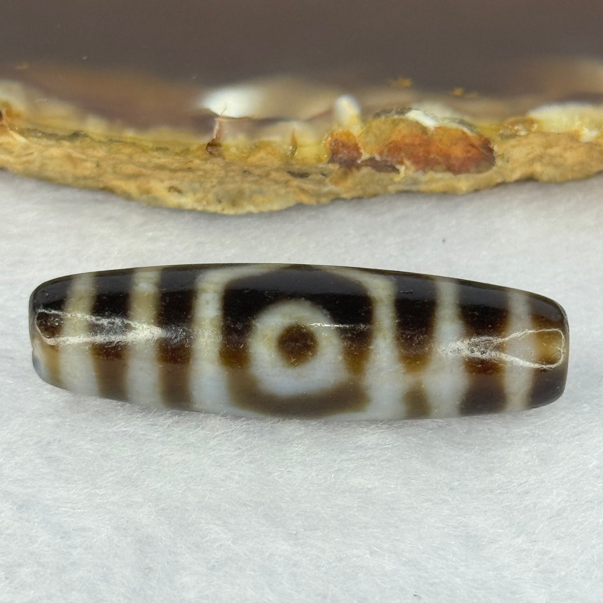 Natural Powerful Tibetan Old Oily Agate 3 Eyes Dzi Bead Heavenly Master (Tian Zhu) 三眼天诛 7.53g 38.8 by 11.3mm - Huangs Jadeite and Jewelry Pte Ltd