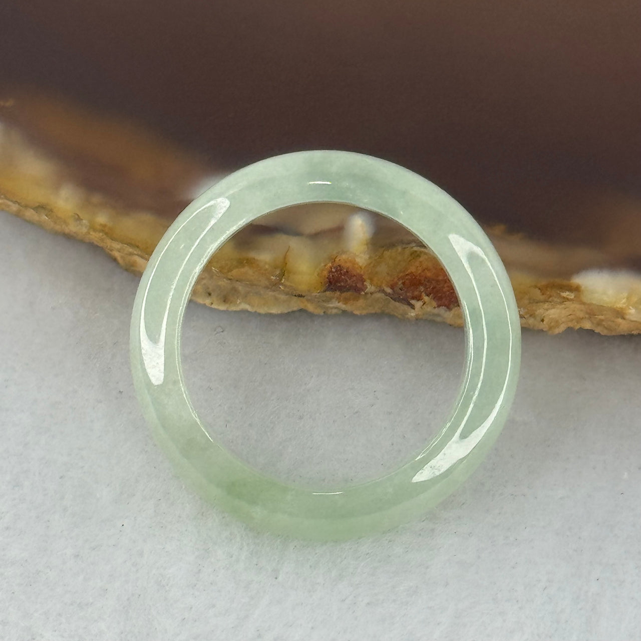 Type A Icy Light Green Jadeite Ring 3.35g 5.4 by 3.5mm US7.8 HK17.5 (Close to Perfect)