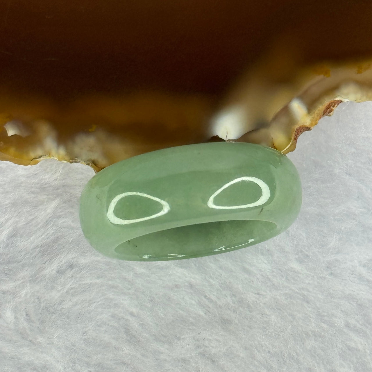 Type A Green Jadeite Ring 7.42g 9.6 by 4.1 by US9.5 HK21