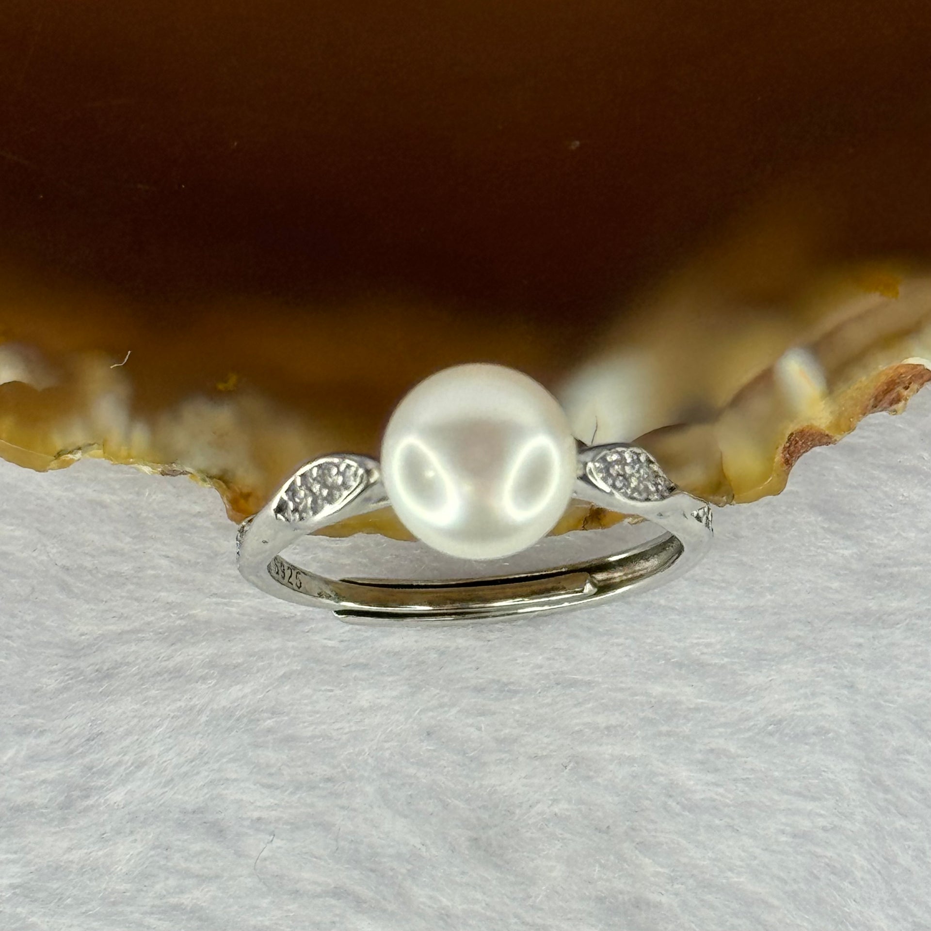 Natural Pearl with Crystals In 925 Sliver Ring (Adjustable Size) 2.34g 8.2 by 6.0mm - Huangs Jadeite and Jewelry Pte Ltd