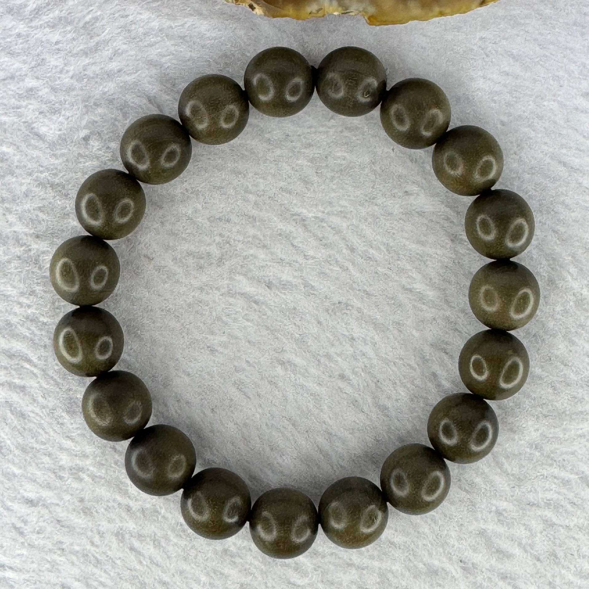 Rare Wild Indian Old Mountain Sandalwood Buried Underground Beads Bracelet 印度老山檀手链 埋土里的野生 9.21g 10.1 mm 19 Beads - Huangs Jadeite and Jewelry Pte Ltd