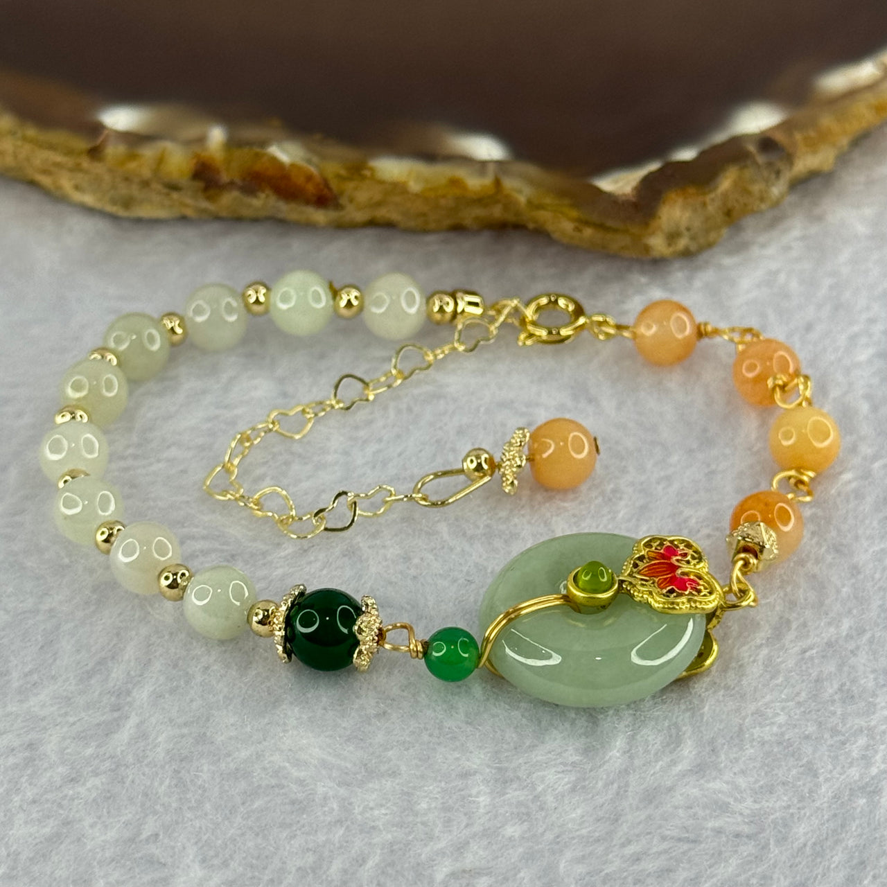 Type A Light Green Jadeite Ping An Kou Donut and Beads with Crystal Beads in Gold Color Bracelet 11.30g Adjustable size 17.7 by 6.0mm