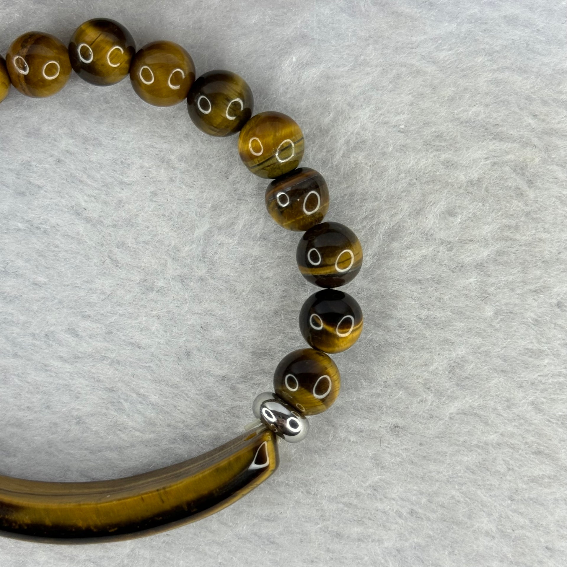 Natural Tiger's Eye Quartz Bracelet 虎眼石手持手链 20.46g 15cm 39.7 by 10.5 by 6.5mm / 8.3mm 17 Beads - Huangs Jadeite and Jewelry Pte Ltd