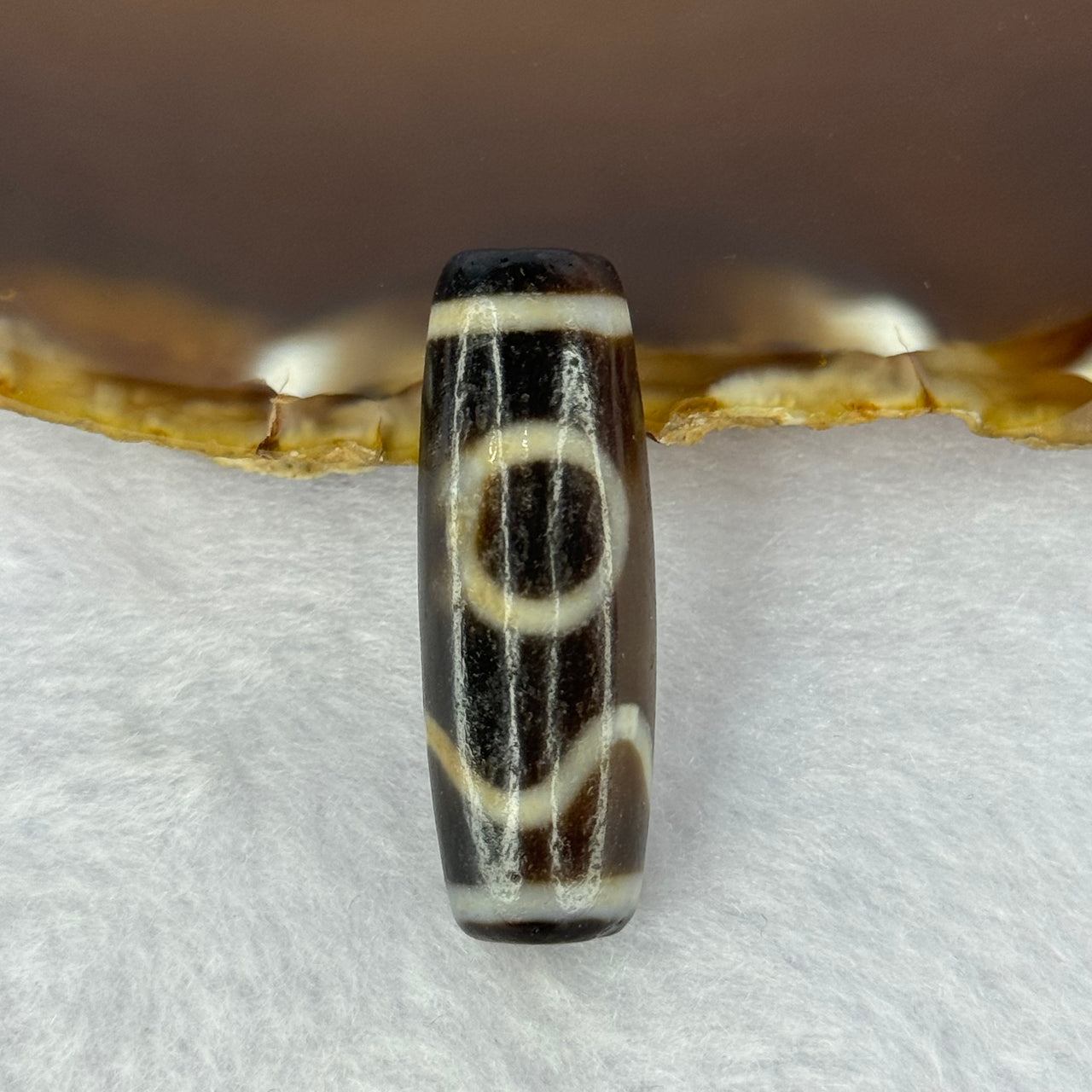 Natural Powerful Tibetan Old Oily Agate Sky Door Serenity 1 Eye Dzi Bead Heavenly Master (Tian Zhu) 一眼天诛 9.71g 36.5 by 12.8mm - Huangs Jadeite and Jewelry Pte Ltd