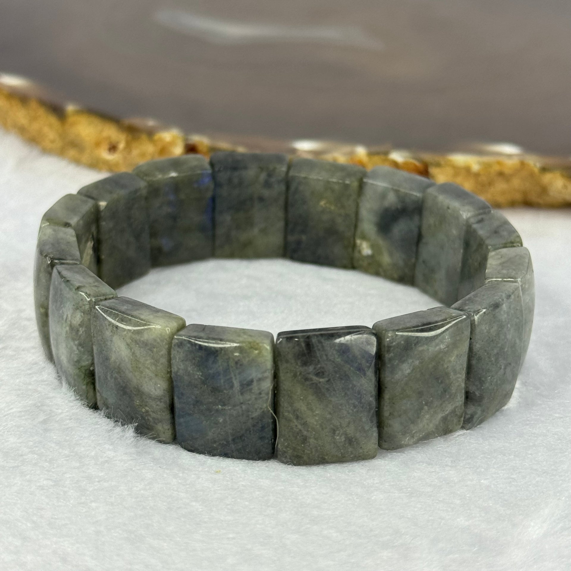 Natural Labradorite Bracelet 42.96g 16.5cm 16.2 by 12.2 by 6.1mm 16pcs - Huangs Jadeite and Jewelry Pte Ltd