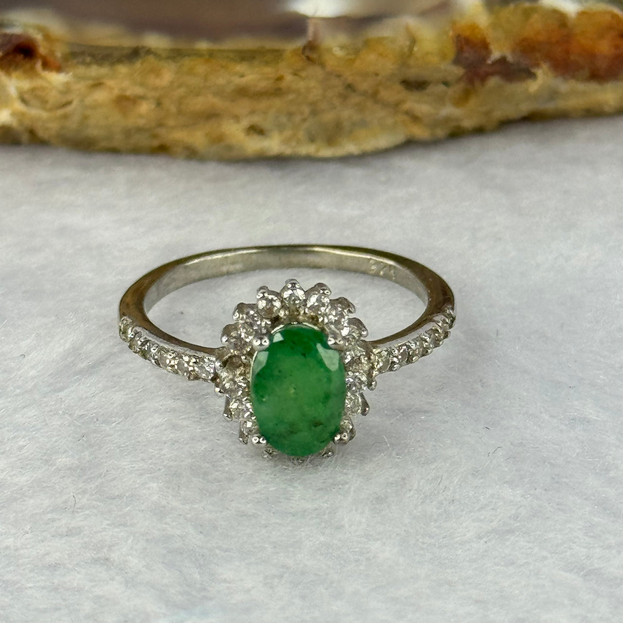 Natural Green Emerald In 925 Sliver Ring 1.90g 6.6 by 4.8 by 4.2mm US 5.25 / HK 11.5 - Huangs Jadeite and Jewelry Pte Ltd