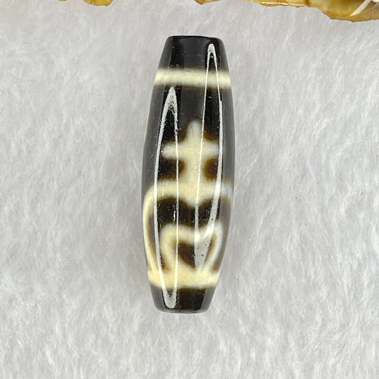 Natural Powerful Tibetan Old Oily Agate Double Nectar Vessel Dzi Bead Heavenly Master (Tian Zhu) 花蜜容器眼天珠 10.32g 39.3 by 13.4mm