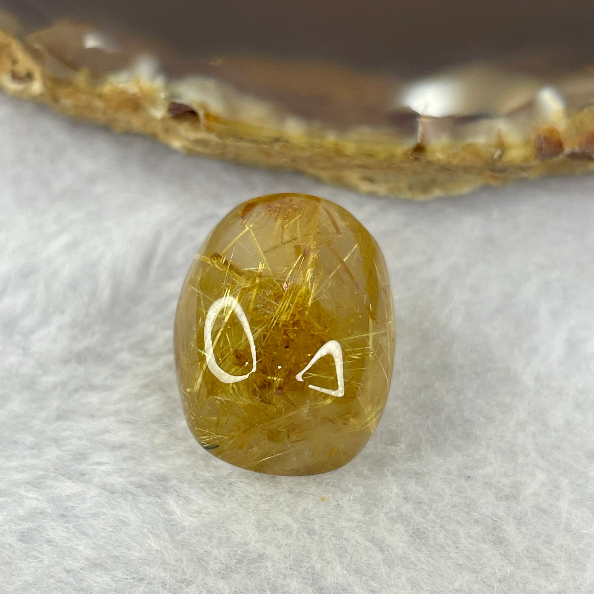 Good Grade Natural Golden Rutilated Quartz Crystal Lulu Tong Barrel 天然金顺发晶水晶露露通桶 
7.11g 16.7 by 15.5mm - Huangs Jadeite and Jewelry Pte Ltd