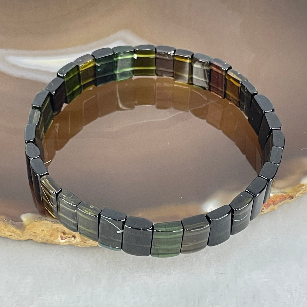 Very Good Grade Tourmaline Shou Pai Bracelet 13.94g 17cm 9.9 by 6.2mm 32pcs