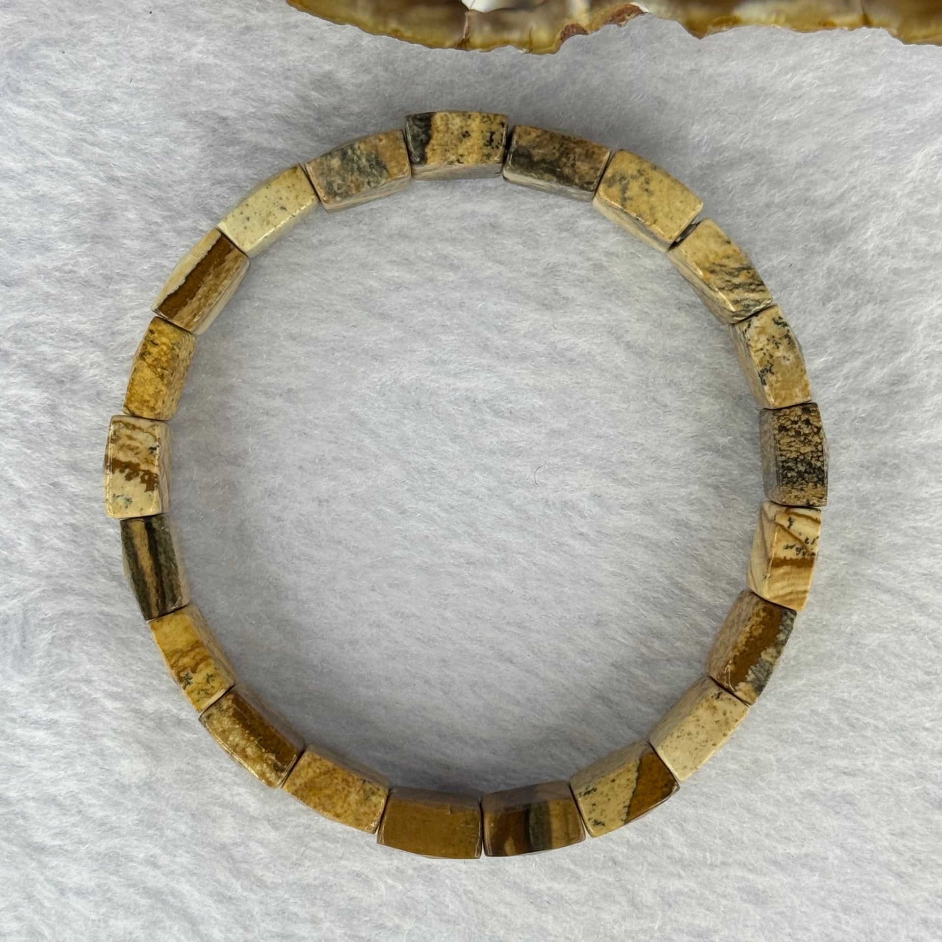 Natural Picture Jasper Bracelet  25.12g 17.5cm 12.3 by 9.4 by 5.1mm 21 pcs - Huangs Jadeite and Jewelry Pte Ltd