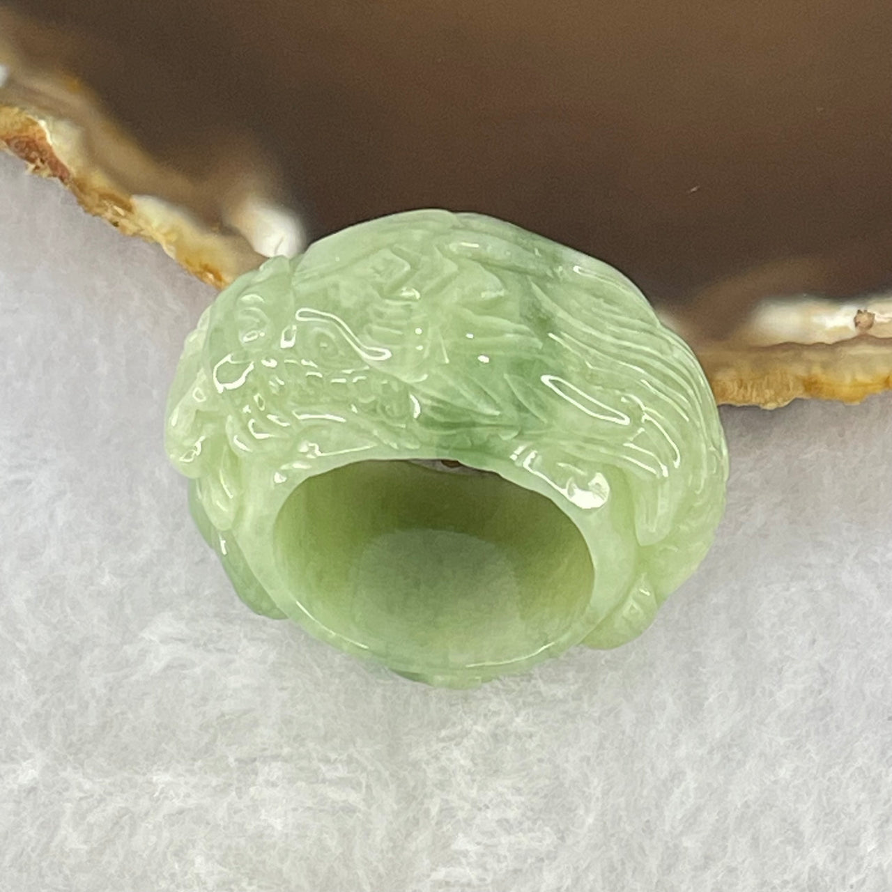 Type A Light Green Jadeite Dragon Ring 24.30g 16.2 by 11.0mm US10 HK22.5