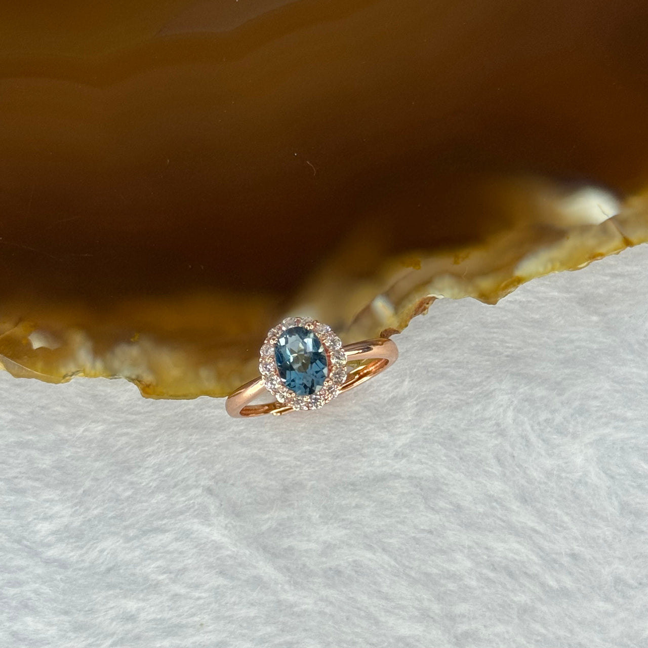 Natural Blue Sapphire in 925 Sliver Rose Gold Color Ring (Adjustable Size) 1.68g 6.5 by 4.8 by 3.9mm - Huangs Jadeite and Jewelry Pte Ltd