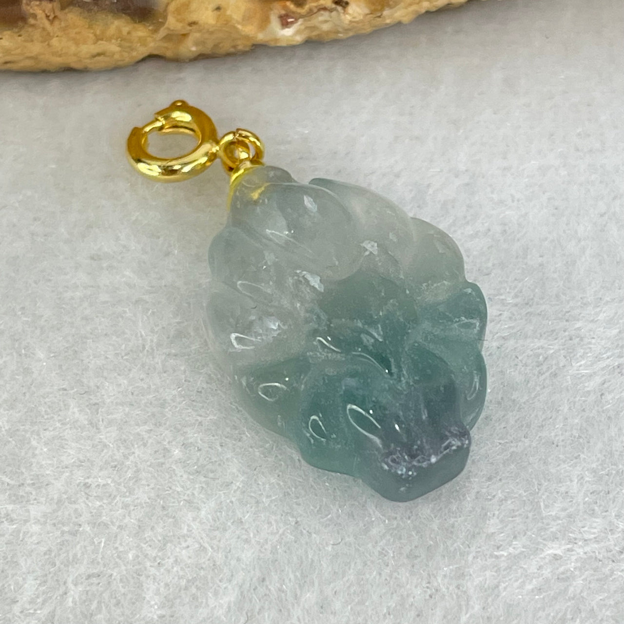 Natural Green and Purple Fluorite 9 Tail Fox Charm Pendant 4.80g 25.0 by 15.7 by 7.2mm