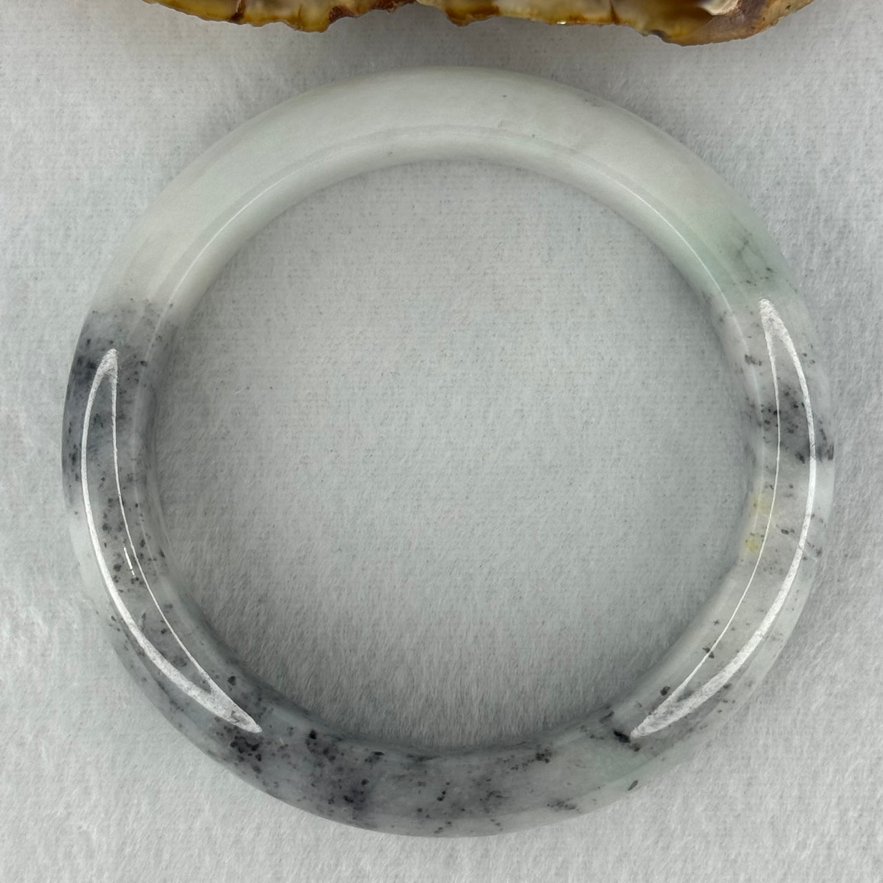 Type A Jadeite Faint Green Wuji Grey Piao Hua Bangle Internal Diameter 56.7mm 77.66g 16.7 by 8.8mm (Close to Perfect)