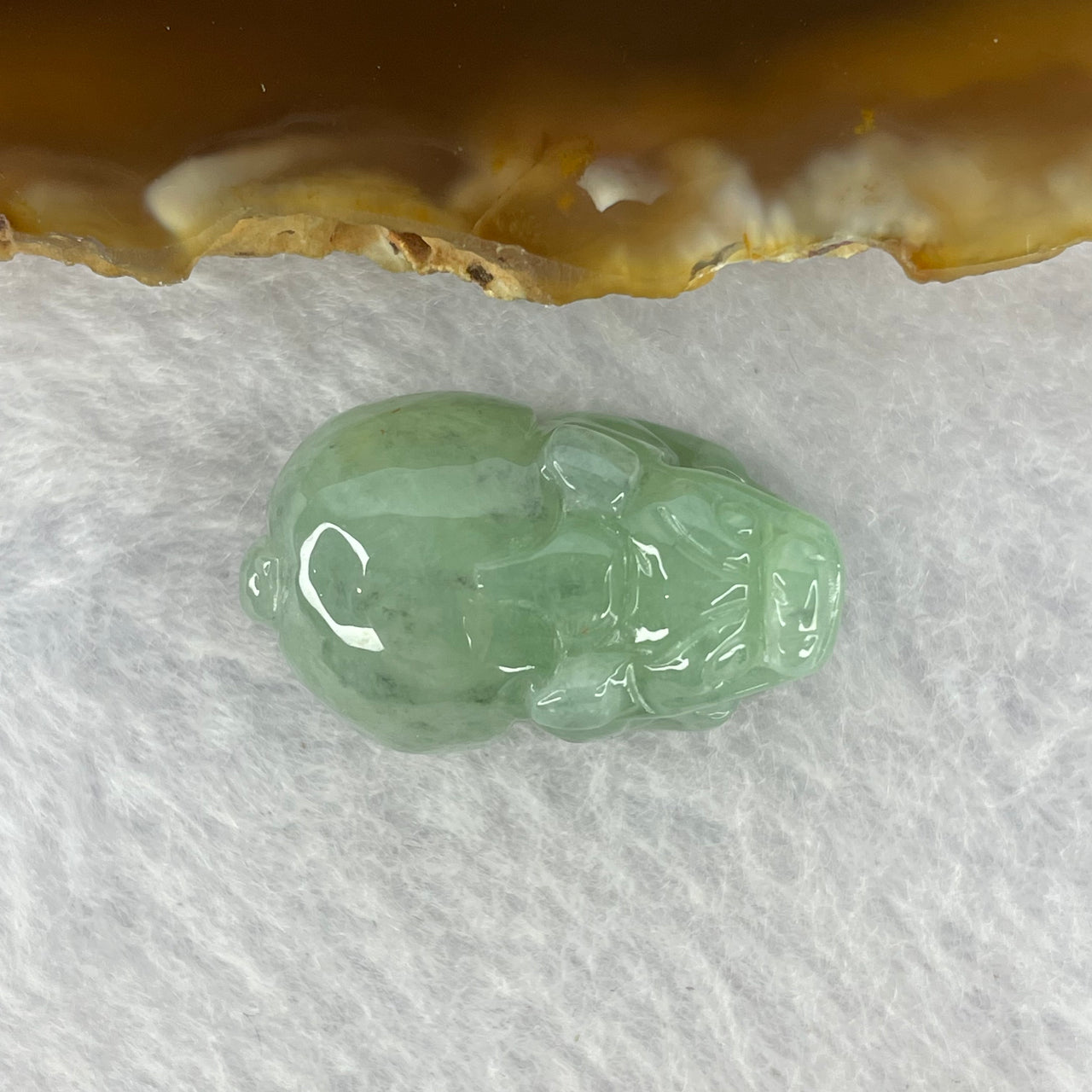 Type A Jelly Green Jadeite Pixiu Pendent A货绿色翡翠貔貅牌 8.32g 23.6 by 14.5 by 12.3 mm - Huangs Jadeite and Jewelry Pte Ltd