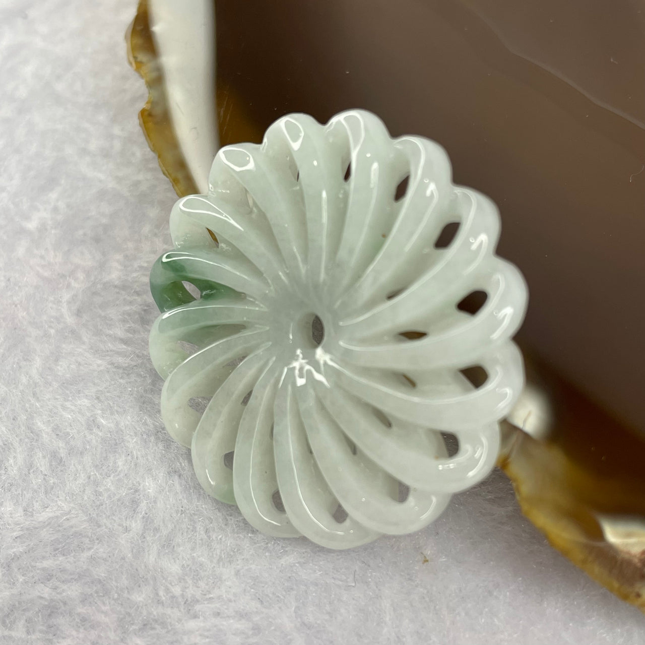 Type A Green Lavender Jadeite Windmill 36.9 by 36.9 by 5.9mm 11.55g - Huangs Jadeite and Jewelry Pte Ltd