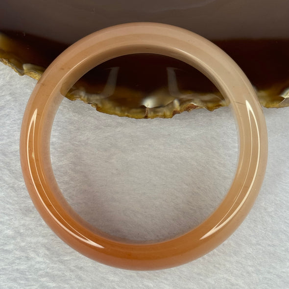 Beige Quartzite Jade Bangle 天山玉手镯 Internal Diameter 60.2mm 86.10g 21.8 by 8.8mm