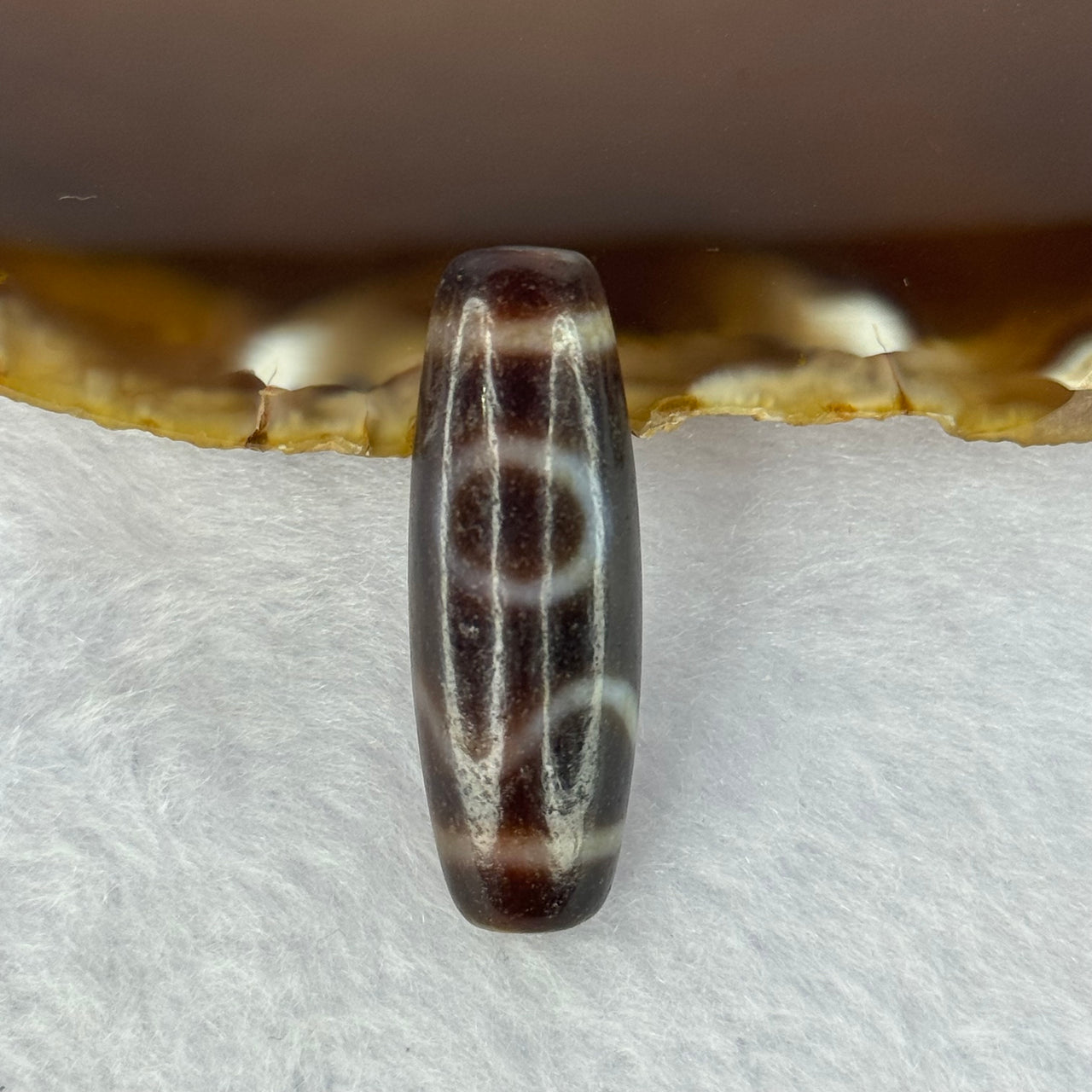 Natural Powerful Tibetan Old Oily Agate Sky Door Serenity 1 Eye Dzi Bead Heavenly Master (Tian Zhu) 一眼天诛 9.31g 37.5 by 13.1mm - Huangs Jadeite and Jewelry Pte Ltd