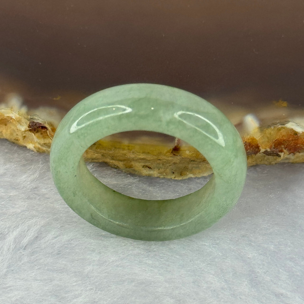 Type A Green Jadeite Ring 4.29g 6.1 by 4.0mm US7 HK15.5