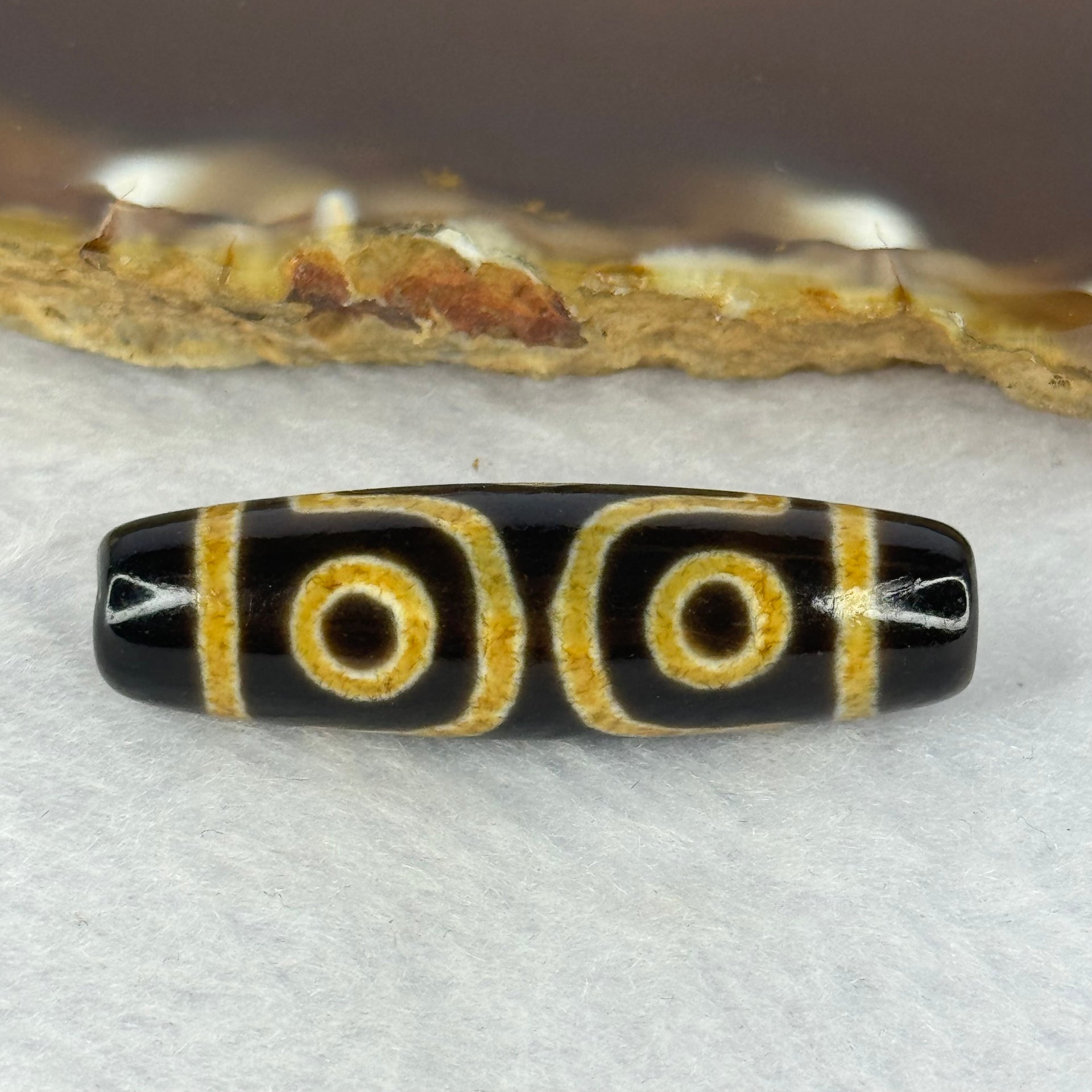 Natural Powerful Tibetan Old Oily Agate 3 Eyes Dzi Bead Heavenly Master (Tian Zhu) 三眼天诛 7.24g 37.9 by 11.2mm - Huangs Jadeite and Jewelry Pte Ltd