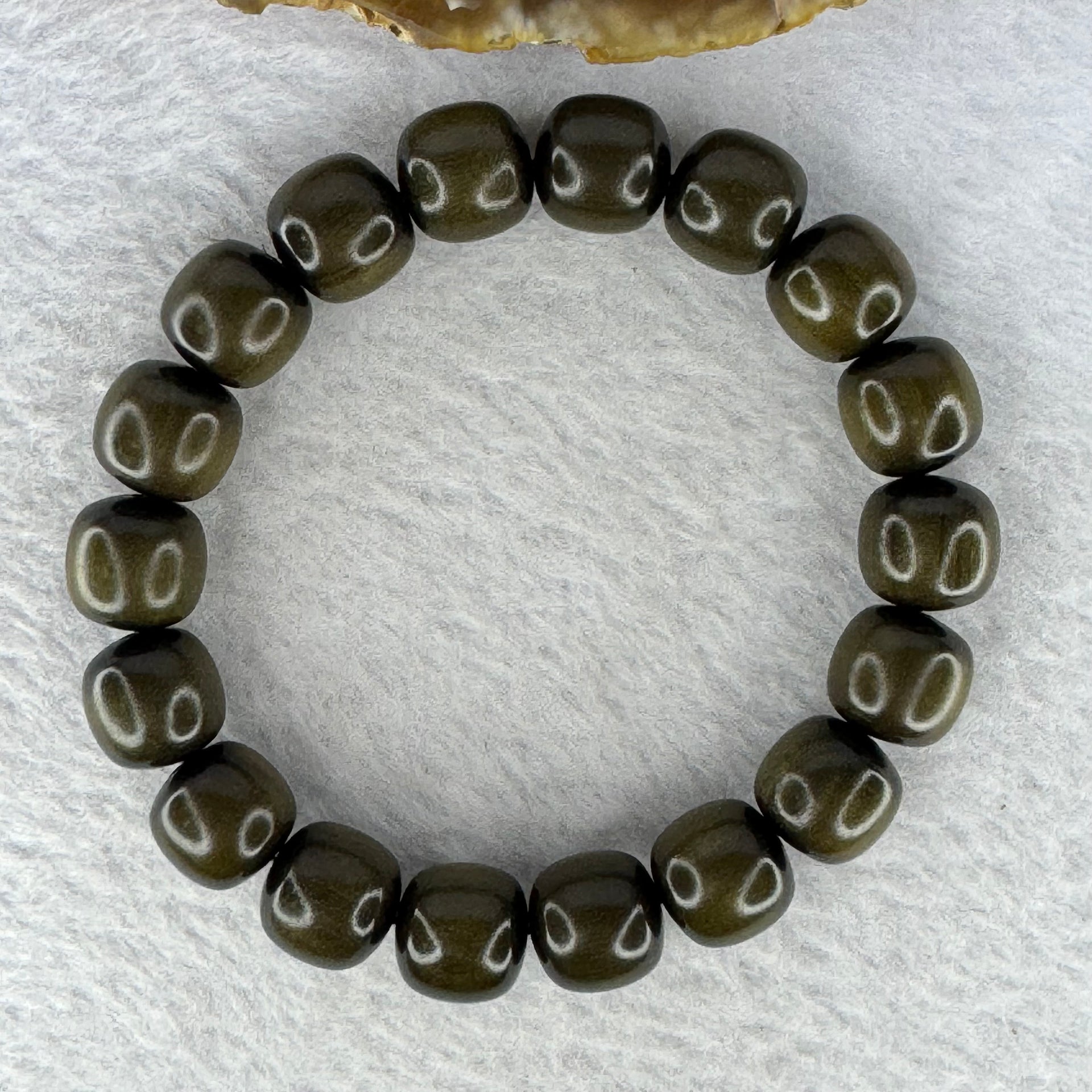 Rare Wild Indian Old Mountain Sandalwood Buried Underground Beads Bracelet 印度老山檀手链 埋土里的野生 14.21g 12.0 mm 18 Beads - Huangs Jadeite and Jewelry Pte Ltd