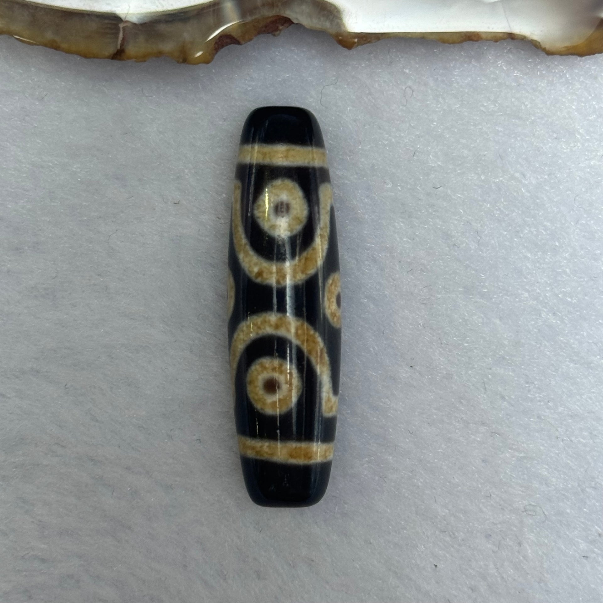 Natural Powerful Tibetan Old Oily Agate 6 Eyes Dzi Bead Heavenly Master (Tian Zhu) 六眼天诛 6.74g 38.4 by 10.9mm - Huangs Jadeite and Jewelry Pte Ltd