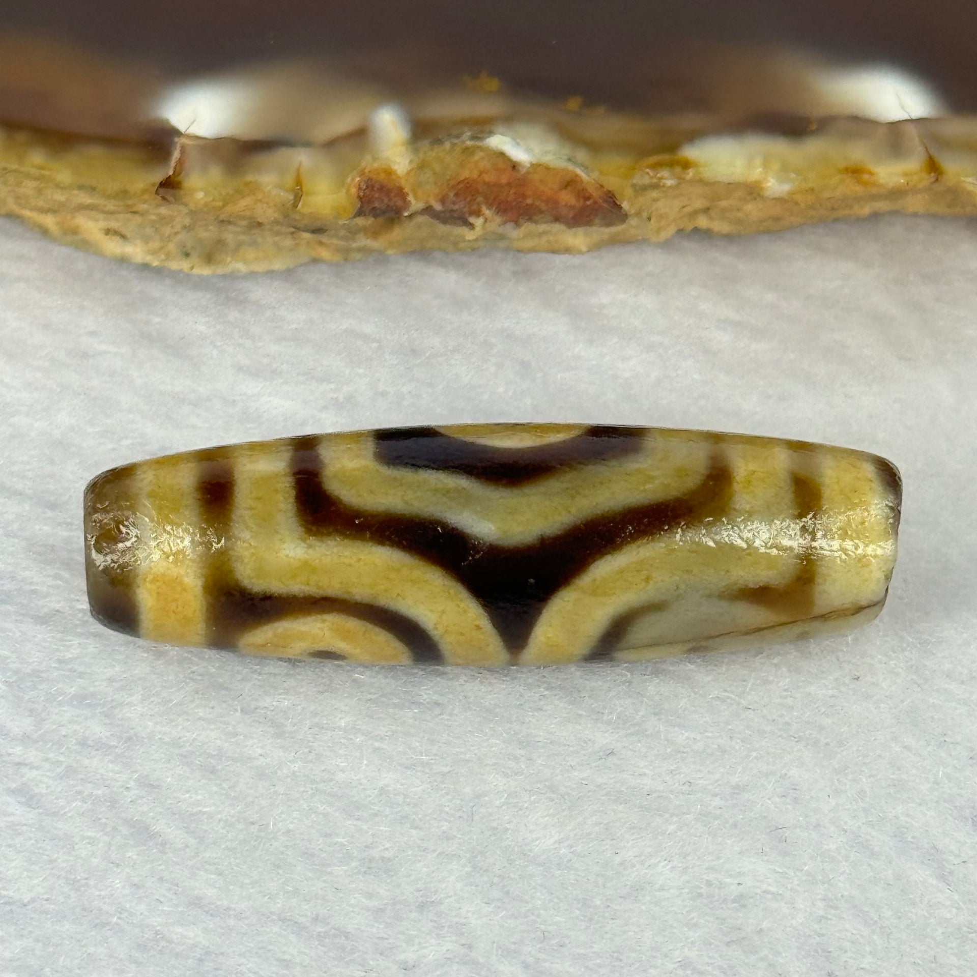 Natural Powerful Tibetan Old Oily Agate 3 Eyes Dzi Bead Heavenly Master (Tian Zhu) 三眼天诛 6.98g 37.3 by 11.1mm - Huangs Jadeite and Jewelry Pte Ltd