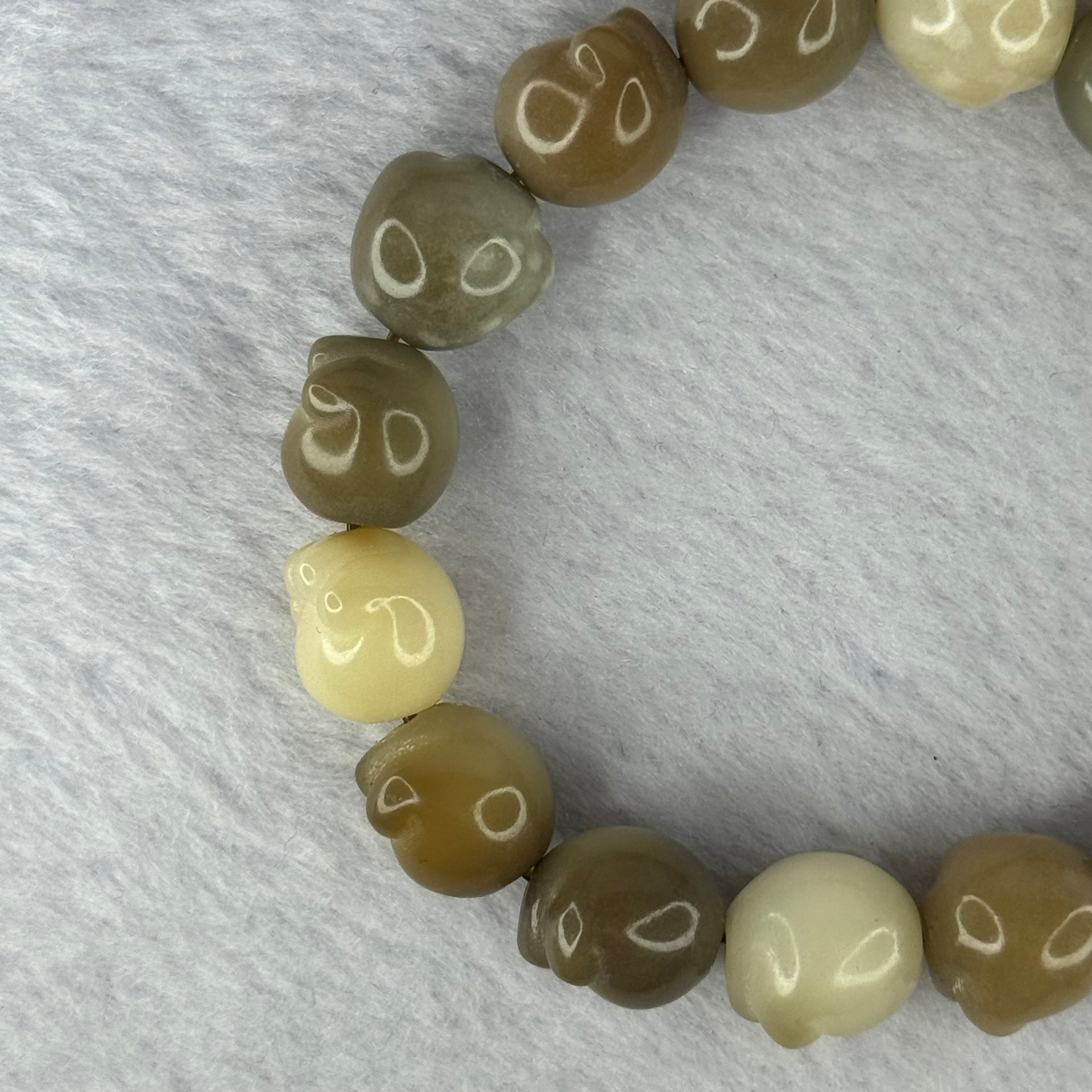 Natural Mixed Color Bodhi Beads in Paw Bracelet 20.08g 17cm 12.6mm 16 Beads - Huangs Jadeite and Jewelry Pte Ltd