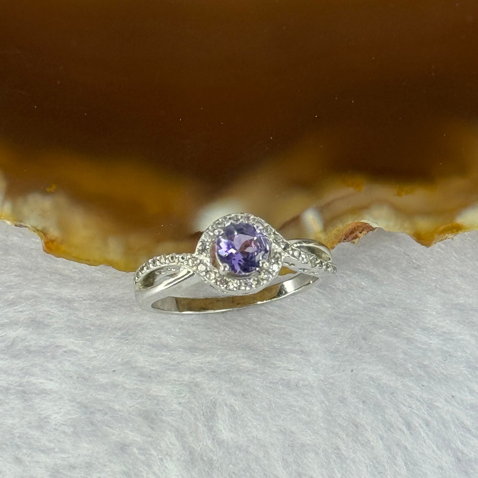 Natural Amethyst In 925 Sliver Ring 2.13g 4.8 by 4.6 by 2.5mm US 5.75 / HK 12.5 - Huangs Jadeite and Jewelry Pte Ltd