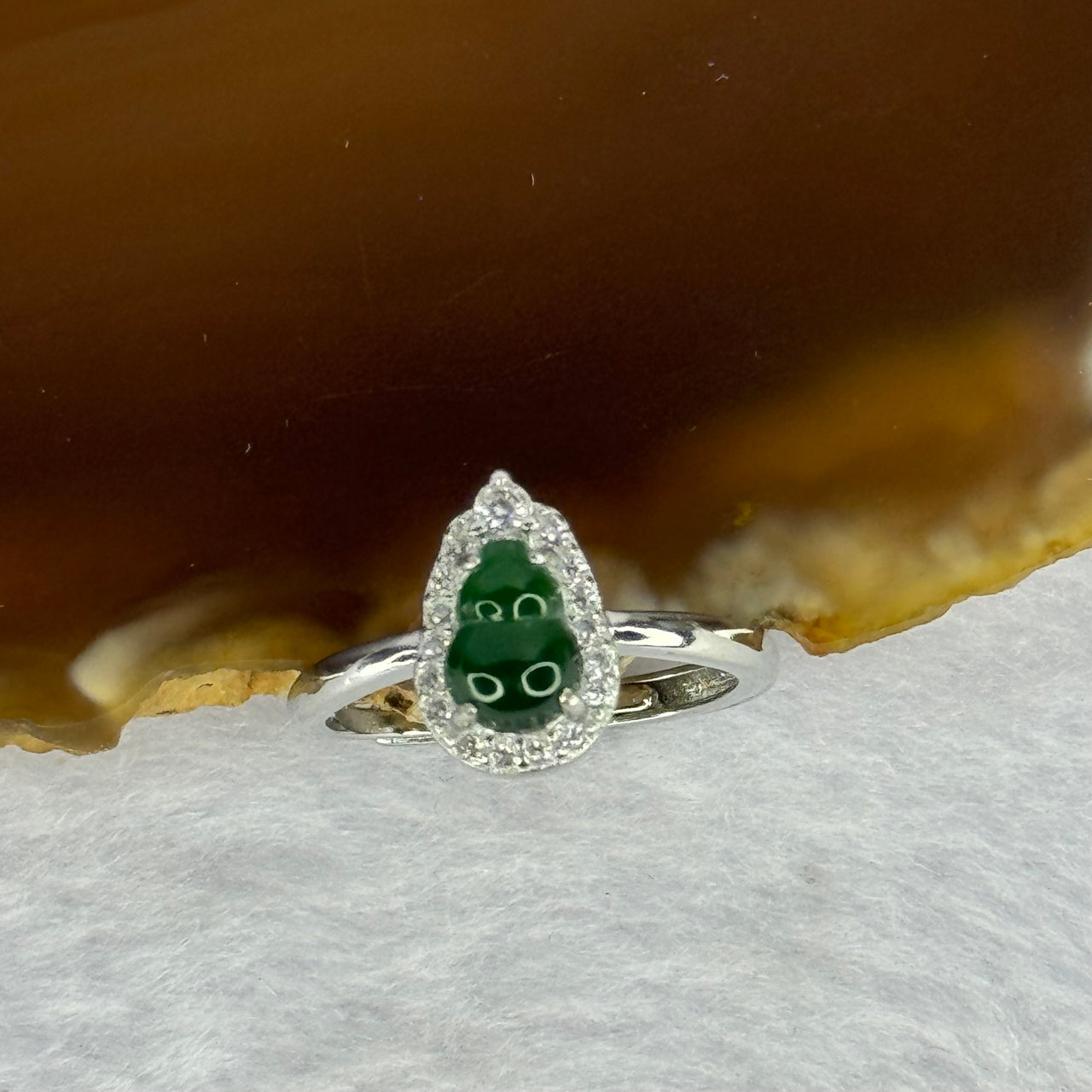 Type A Icy Green Omphasite Jadeite Hulu with Crystals in S925 Sliver Ring (Adjustable Size) 2.25g 7.0 by 5.0 by 2.5mm