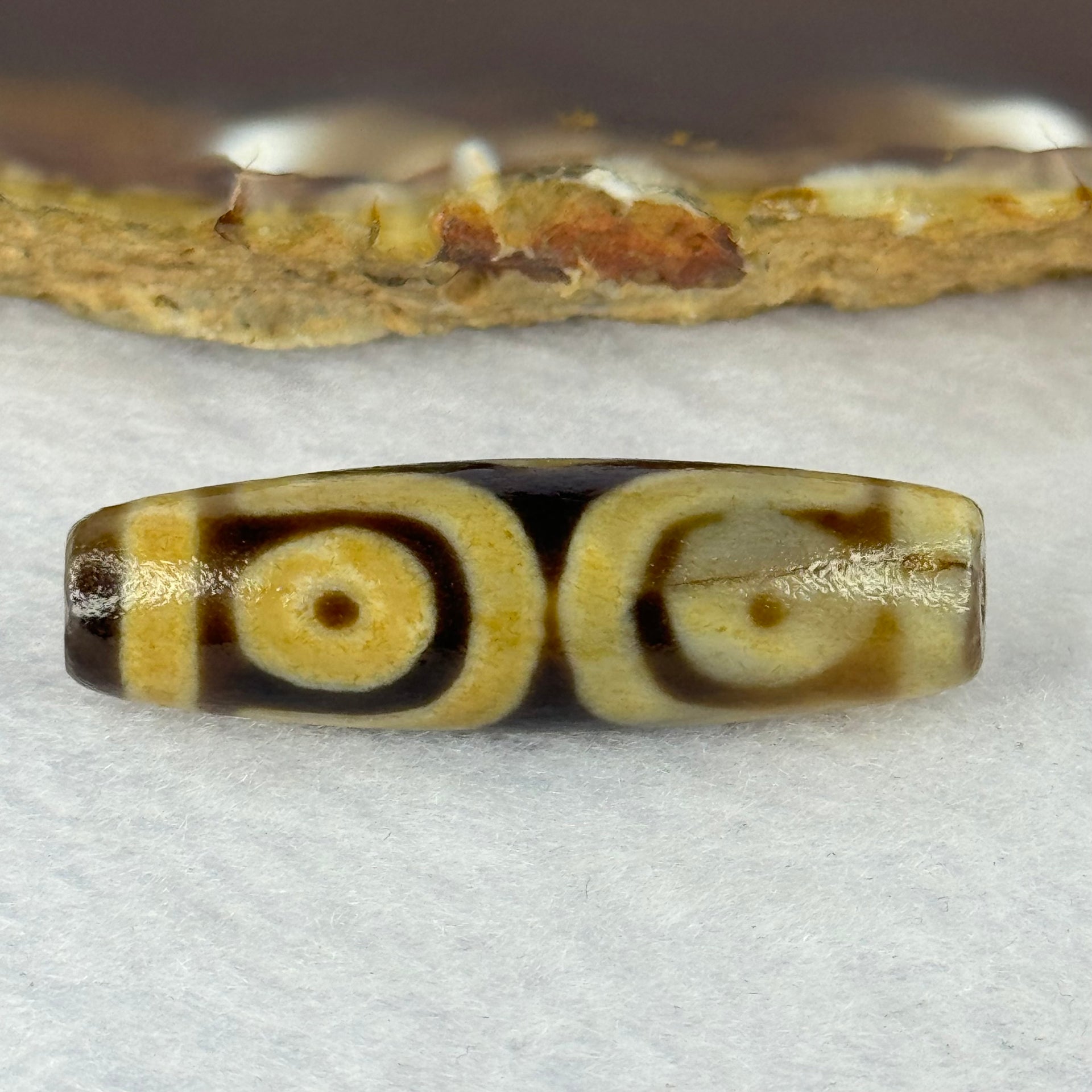 Natural Powerful Tibetan Old Oily Agate 3 Eyes Dzi Bead Heavenly Master (Tian Zhu) 三眼天诛 6.98g 37.3 by 11.1mm - Huangs Jadeite and Jewelry Pte Ltd