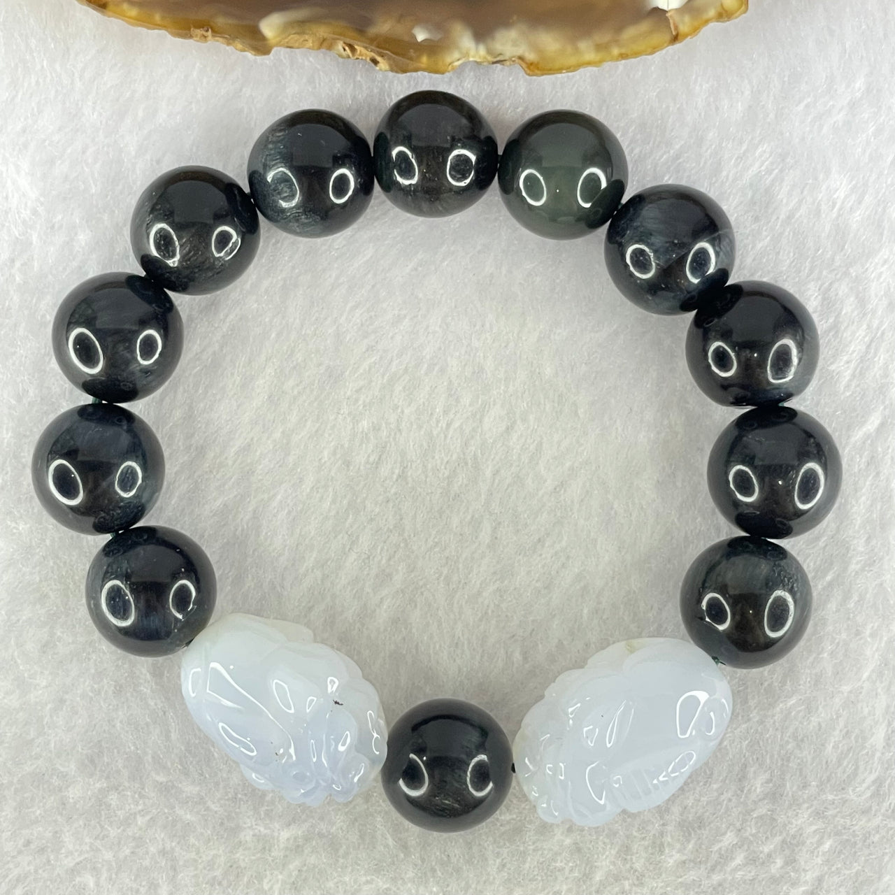 Blue Tiger Eye Quartz Beads Bracelet with Blue Chalcedony Pixiu Charm Pair 62.93g 18cm 14.2mm 12 Beads 24.3 by 17.1 by 16.5mm 2 Pixiu