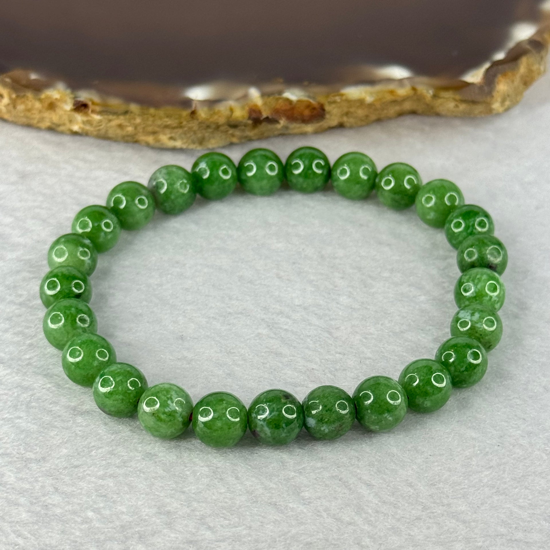 Natural Emerald And Ruby Zoisite Beads Bracelet 18.50g 15.5cm 7.7mm 25 Beads - Huangs Jadeite and Jewelry Pte Ltd